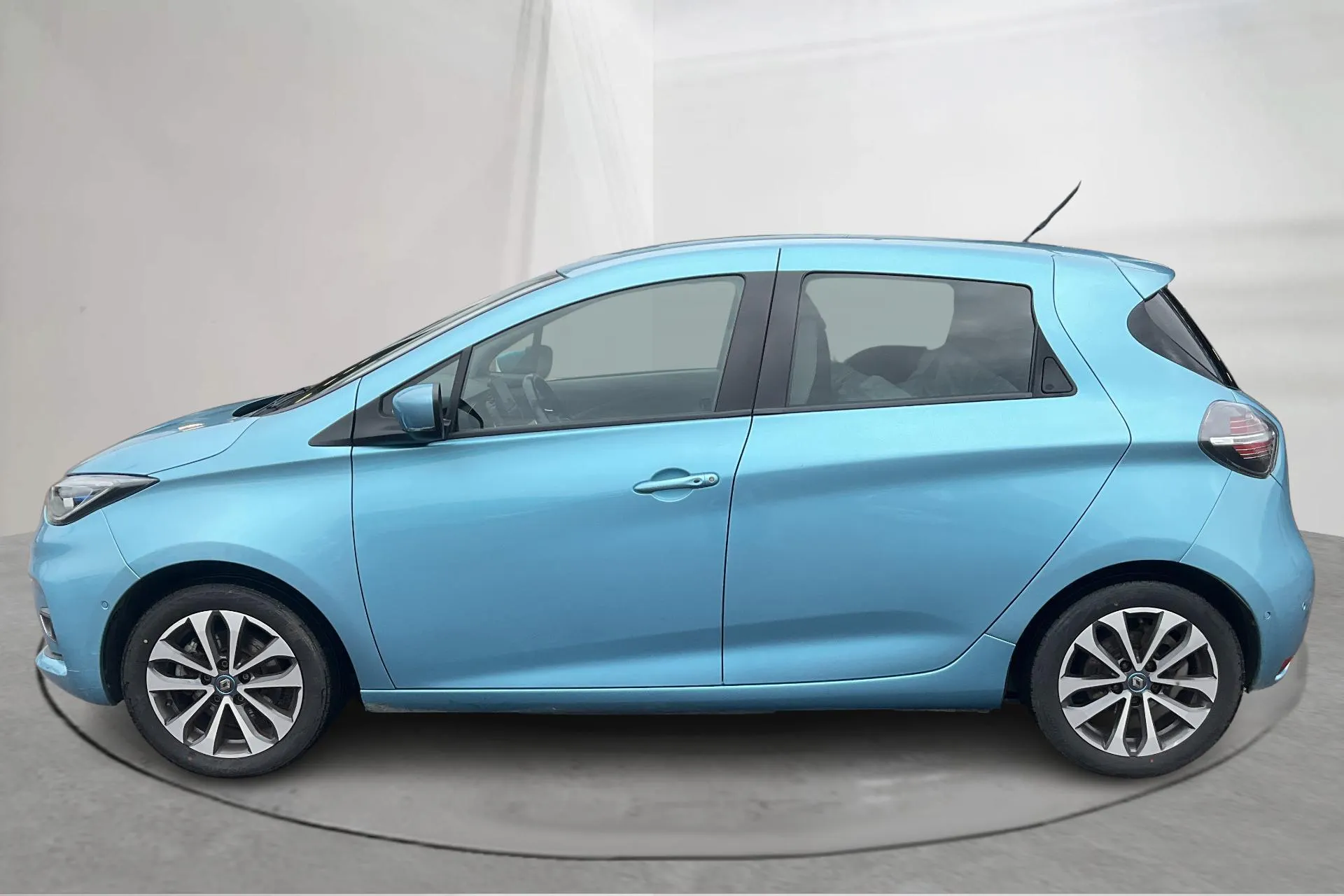 Presentationsfoto 2 av 19: Renault Zoe 52kWh R135 (135hk) - 5 921 mil - Automat - Ljusblå - 2020