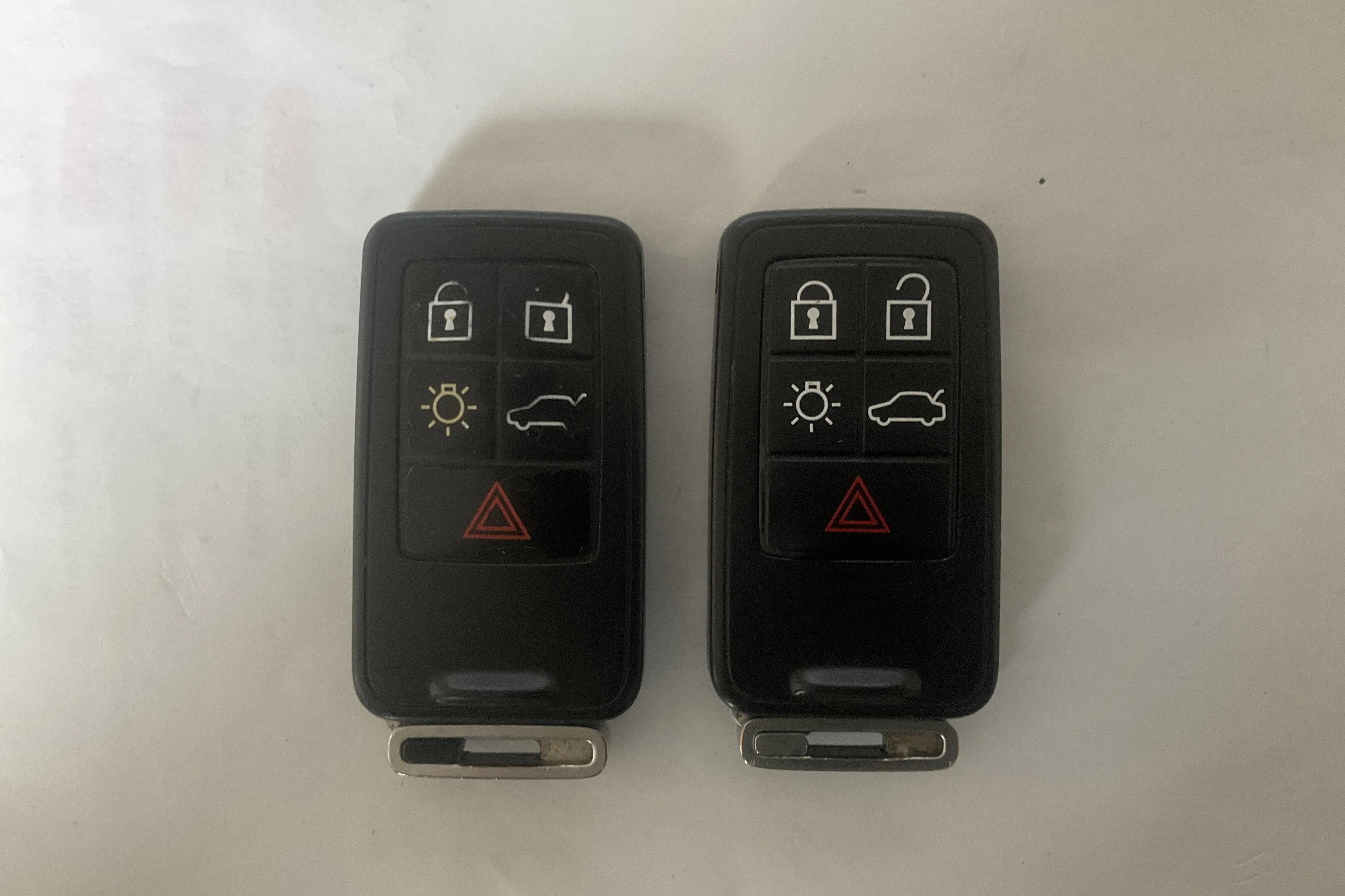 Presentationsfoto 12 av 12: Volvo V70 II 3.2 (238hk) - 22 766 mil - Automat - Ljusbrun - 2008