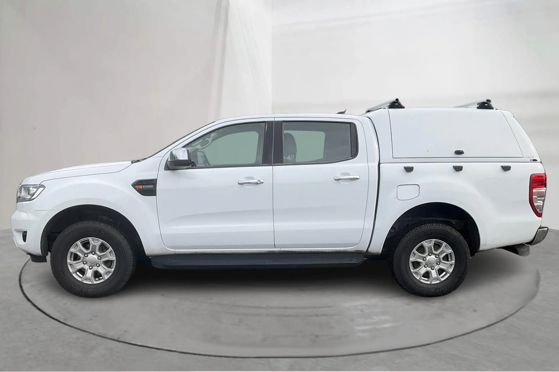 Presentationsfoto 2 av 14: Ford Ranger 2.0 TDCi 4WD (170hk) - 15 424 mil - Automat - vit - 2022