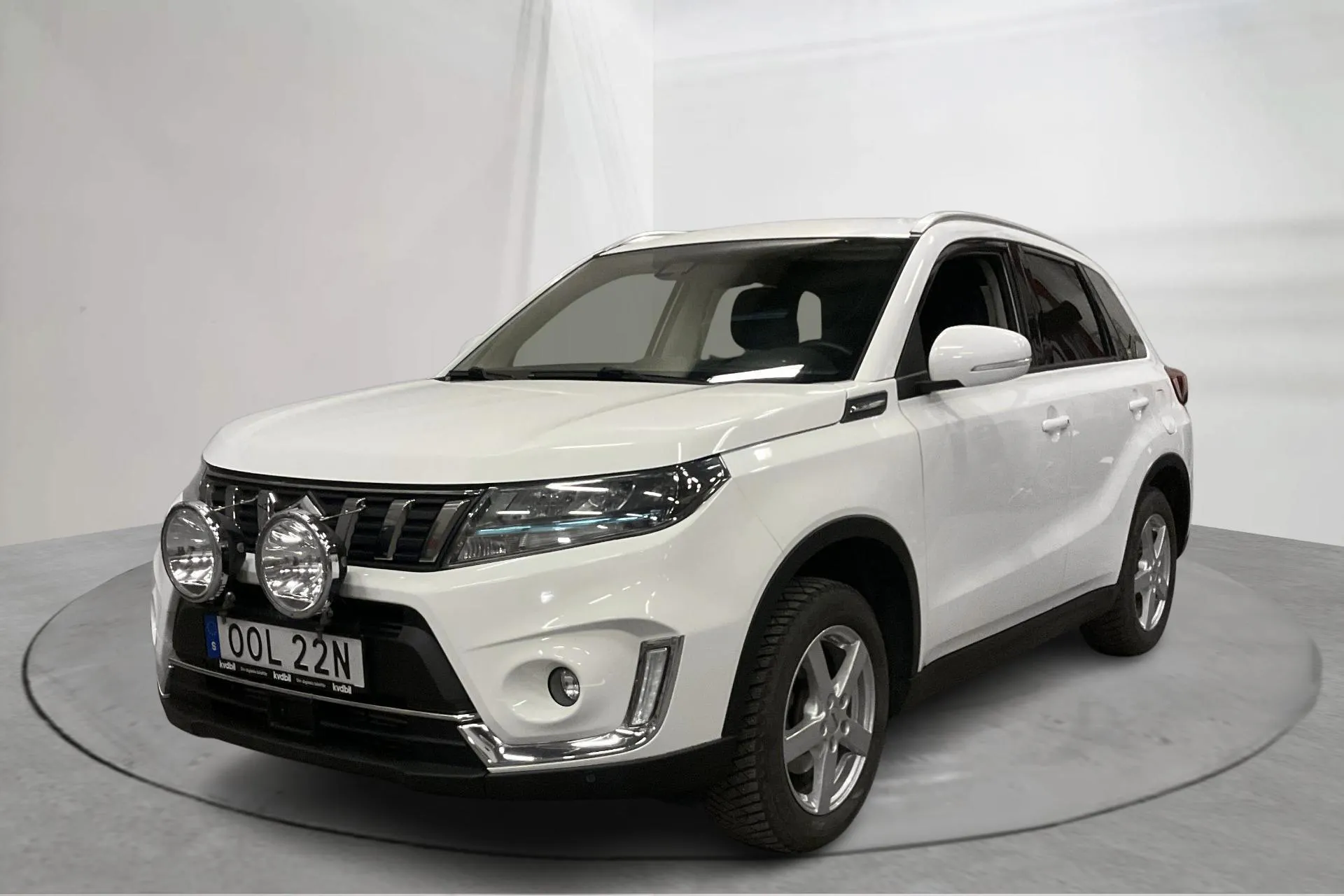 Presentation photo 1 of 17: Suzuki Vitara 1.4T Boosterjet Hybrid Allgrip 4x4 (129hk) - 75 200 km - Automatic - white - 2021