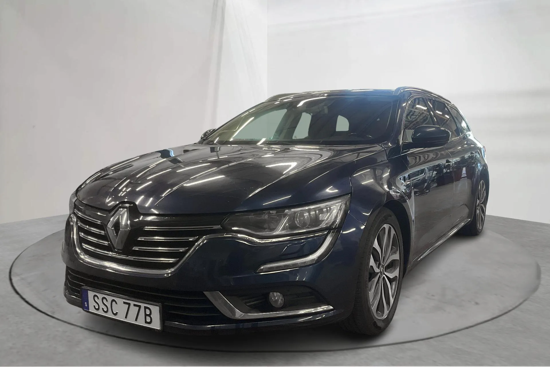 Presentationsfoto 1 av 15: Renault Talisman 1.6 dCi Kombi (120hk) - 28 827 mil - Manuell - blå - 2019