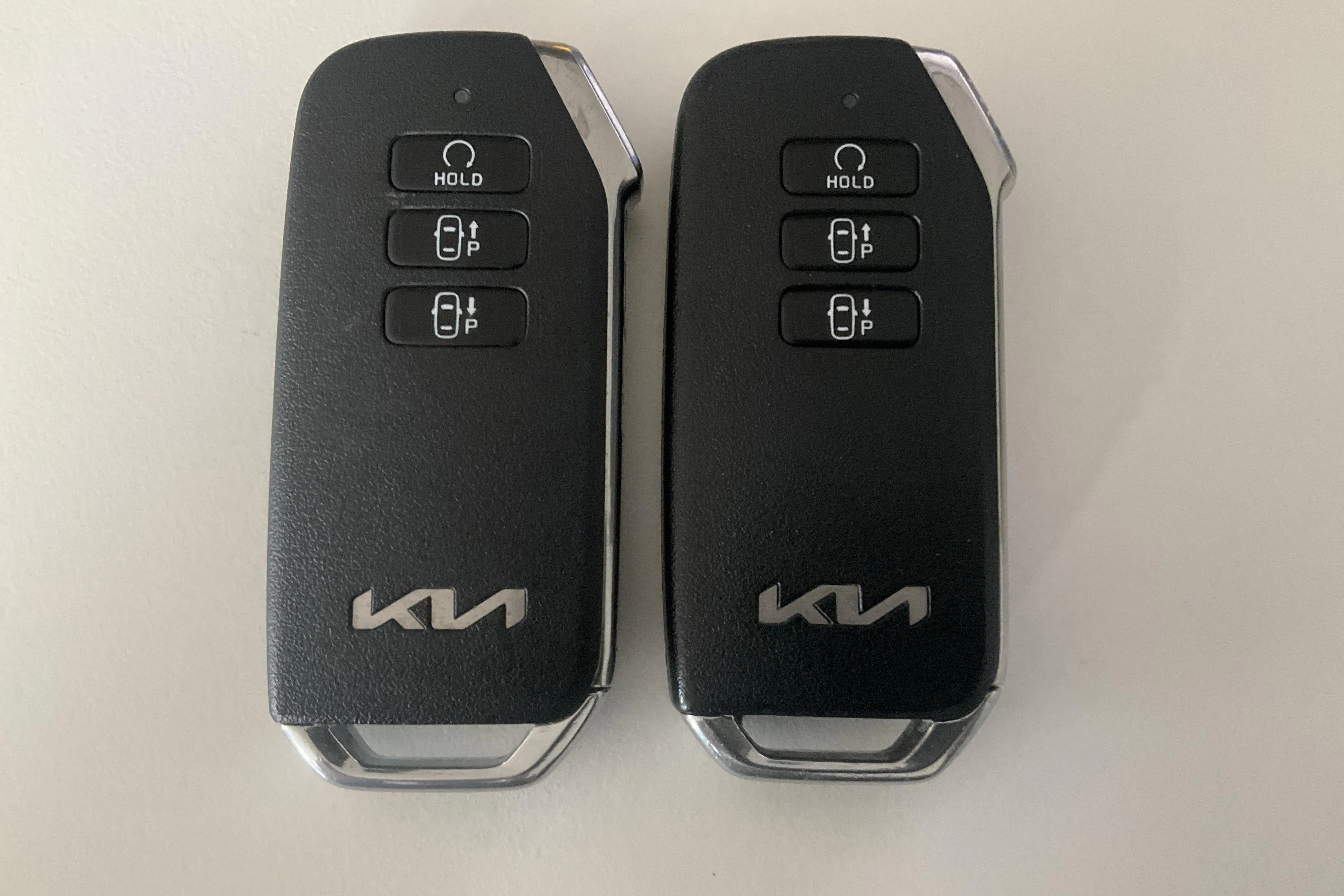 Presentationsfoto 25 av 25: KIA Sorento 1.6 T-GDi Plug-in Hybrid AWD (265hk) - 13 276 mil - Automat - grå - 2023