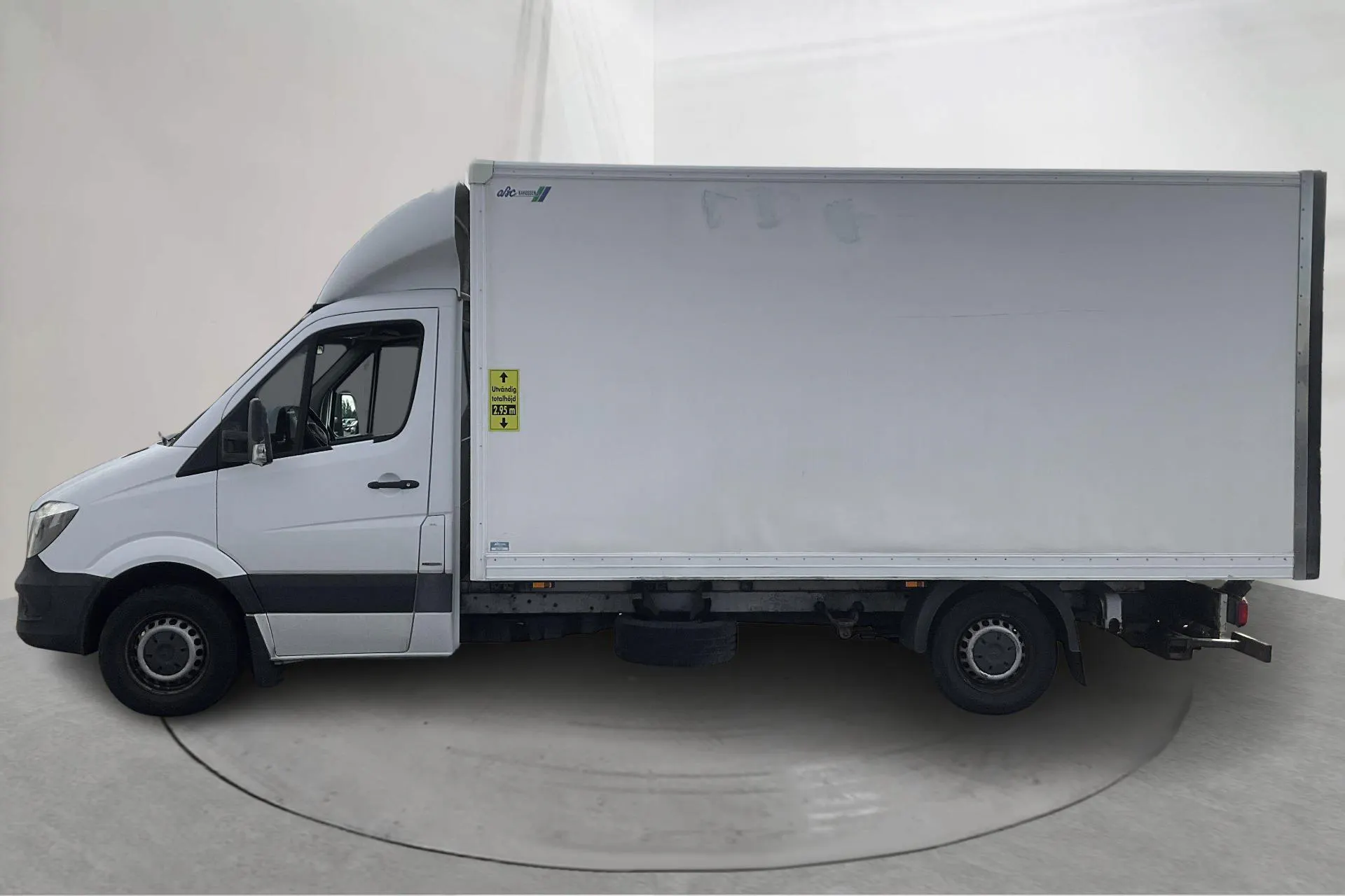 Presentationsfoto 2 av 13: Mercedes Sprinter 316 CDI Volymskåp (163hk) - 16 746 mil - Automat - vit - 2017