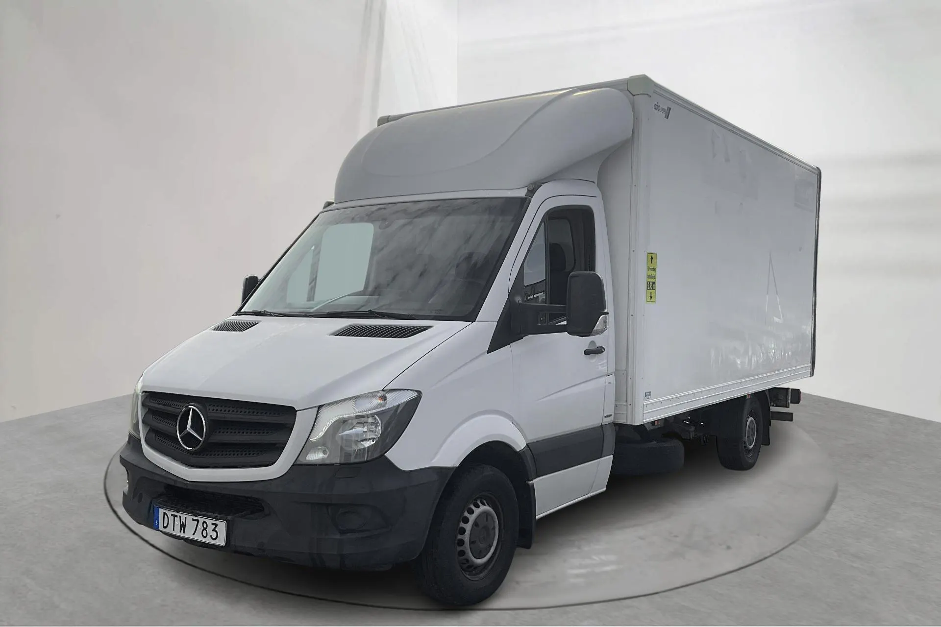 Presentationsfoto 1 av 13: Mercedes Sprinter 316 CDI Volymskåp (163hk) - 16 746 mil - Automat - vit - 2017