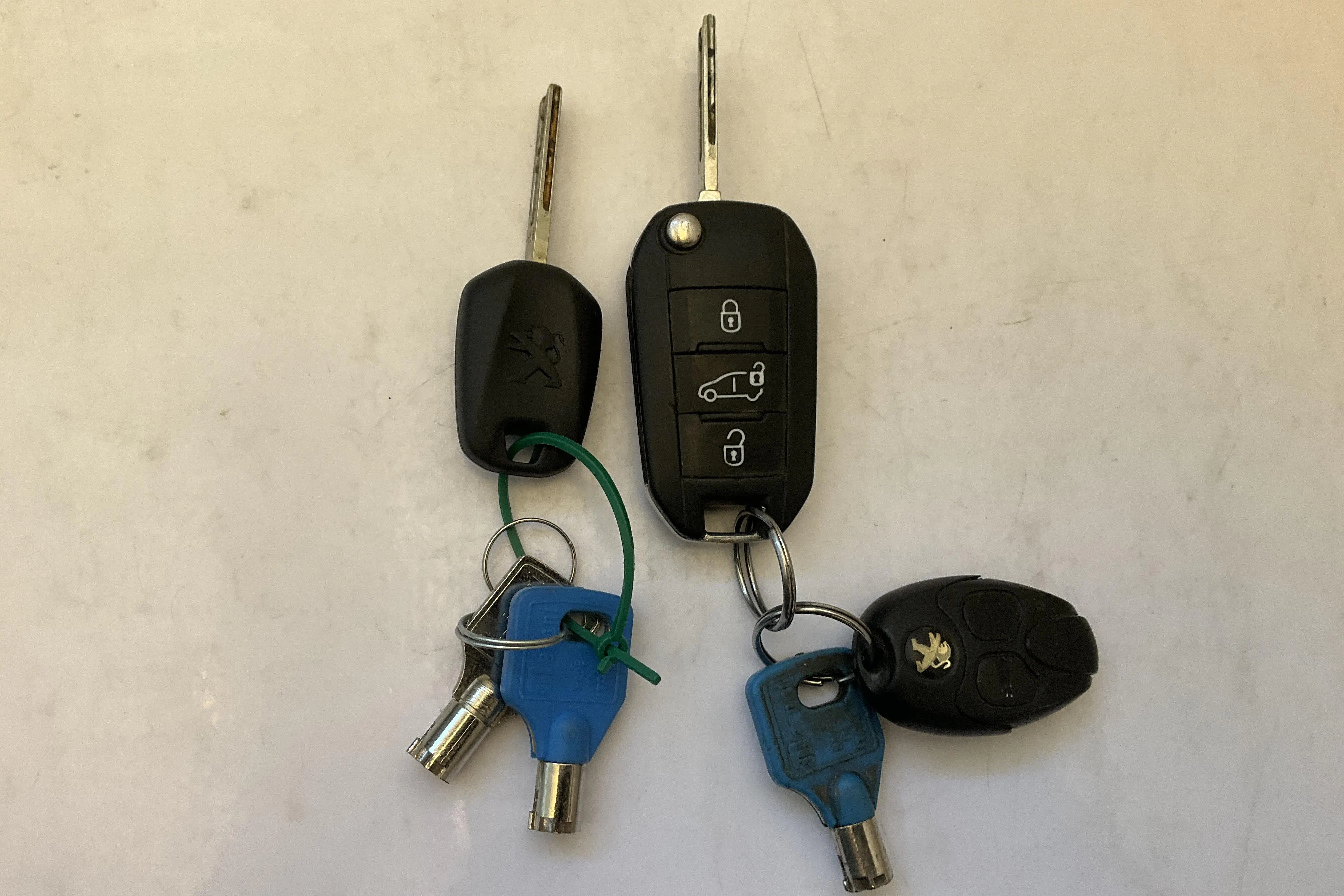 Presentationsfoto 13 av 13: Peugeot Expert BlueHDi Skåp (177hk) - 20 092 mil - Automat - 2018