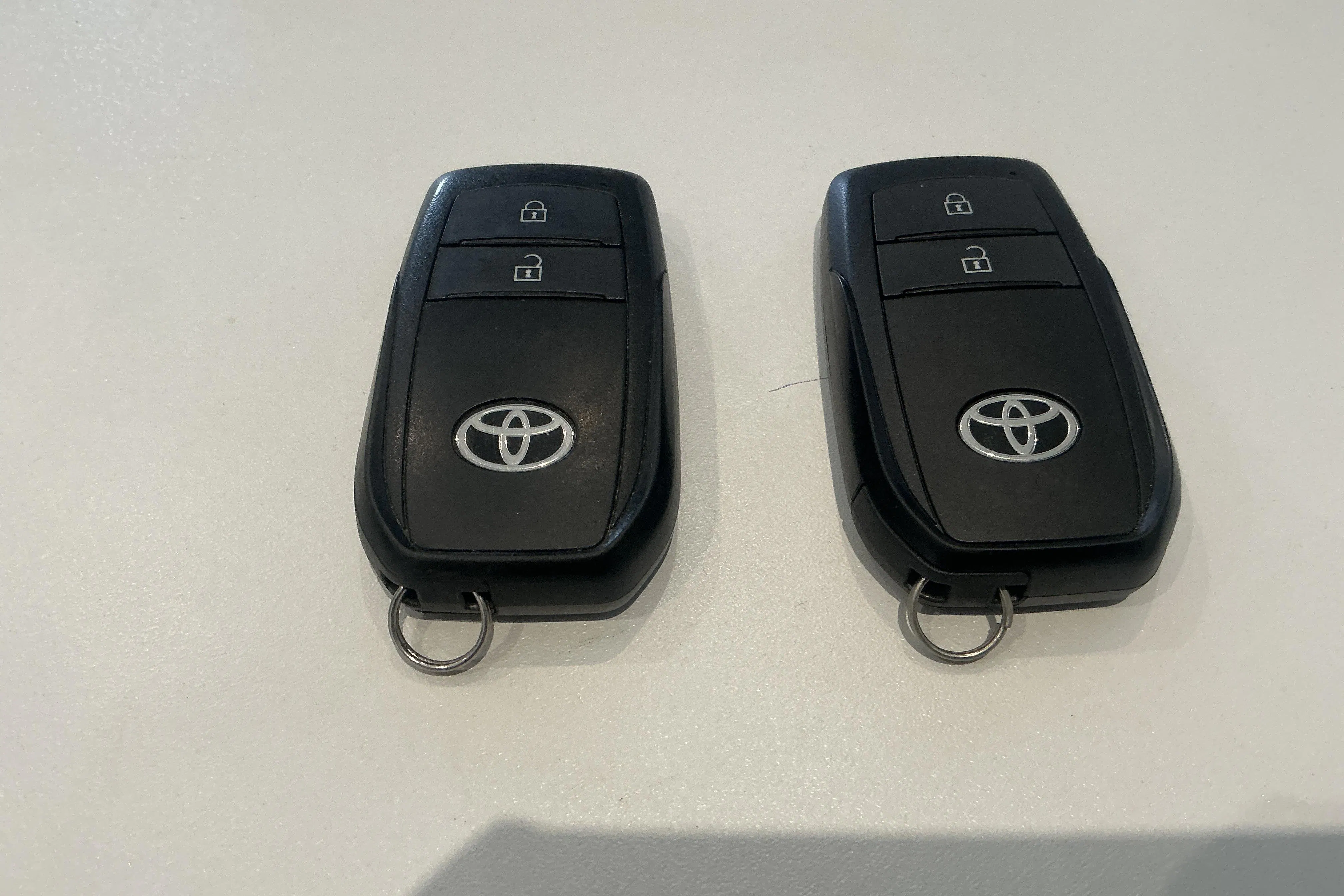 Presentationsfoto 15 av 15: Toyota Yaris 1.5 Hybrid 5dr (116hk) - 3 873 mil - Automat - Mörkgrå - 2024