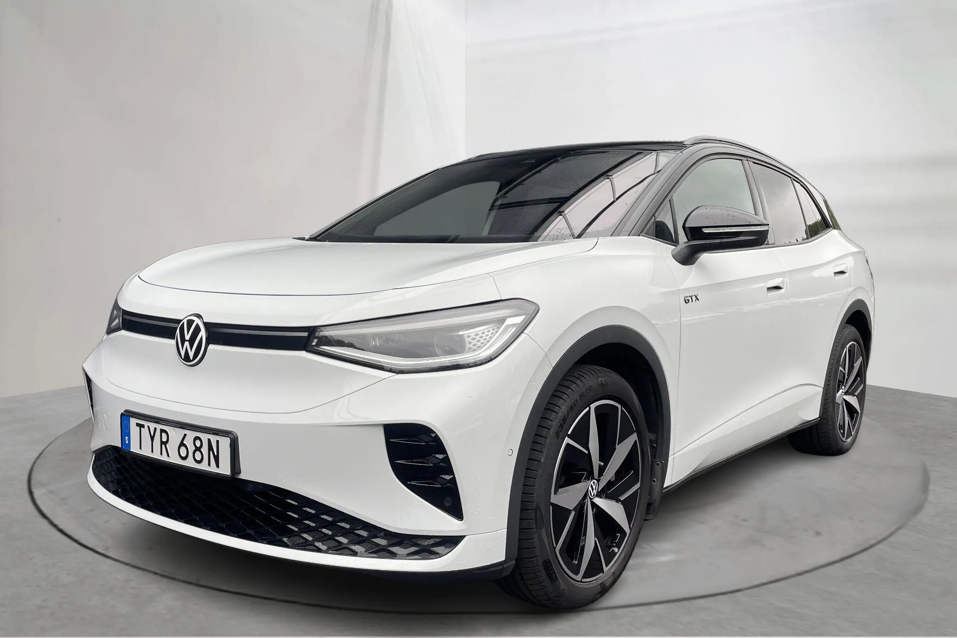 Presentationsfoto 1 av 19: VW ID.4 GTX 77kWh AWD (299hk) - 7 613 mil - Automat - vit - 2023