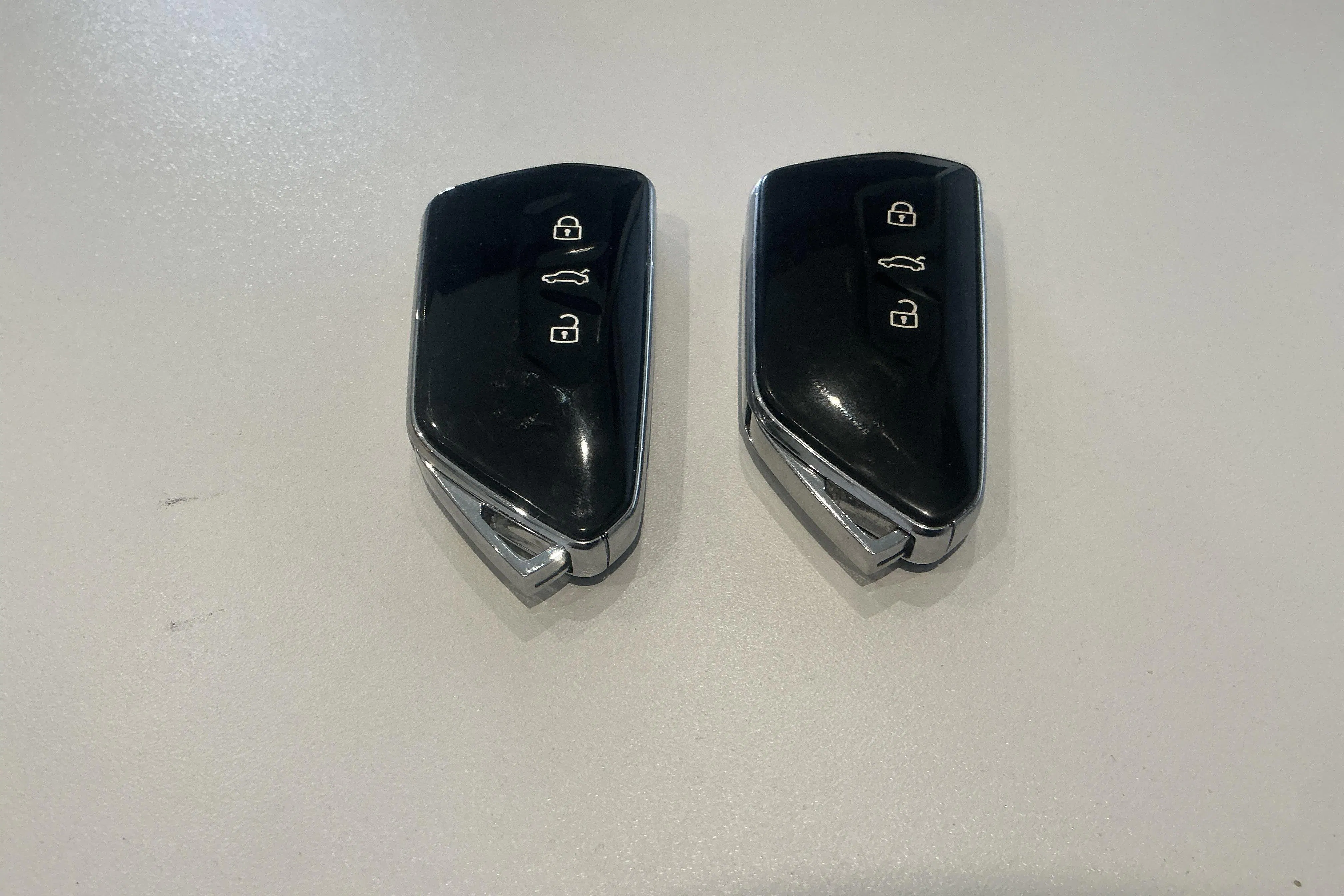 Presentationsfoto 19 av 19: VW ID.4 GTX 77kWh AWD (299hk) - 7 613 mil - Automat - vit - 2023