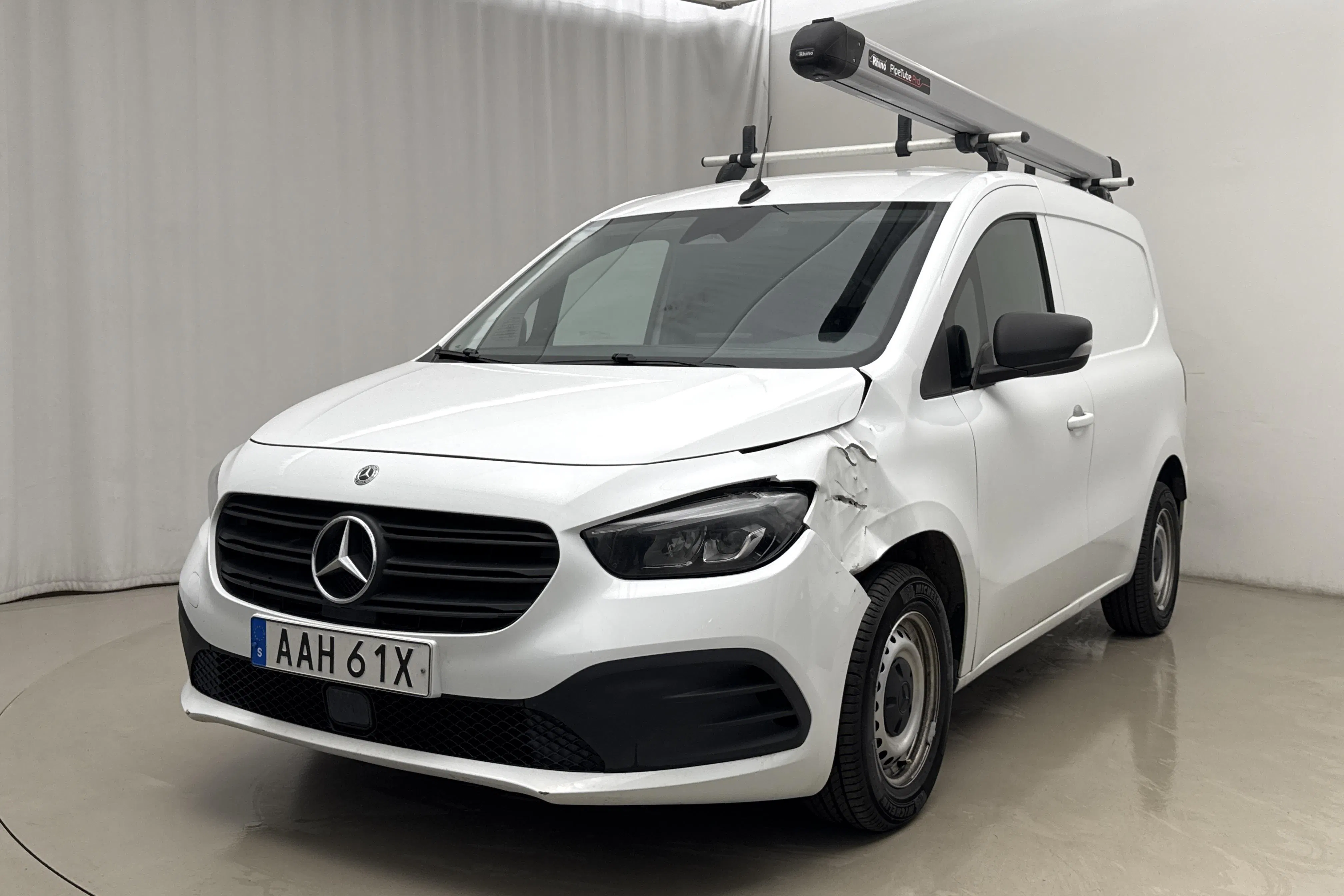 Presentationsfoto 1 av 19: Mercedes Citan 110 1.5 CDI (95hk) - 11 098 mil - Manuell - vit - 2023