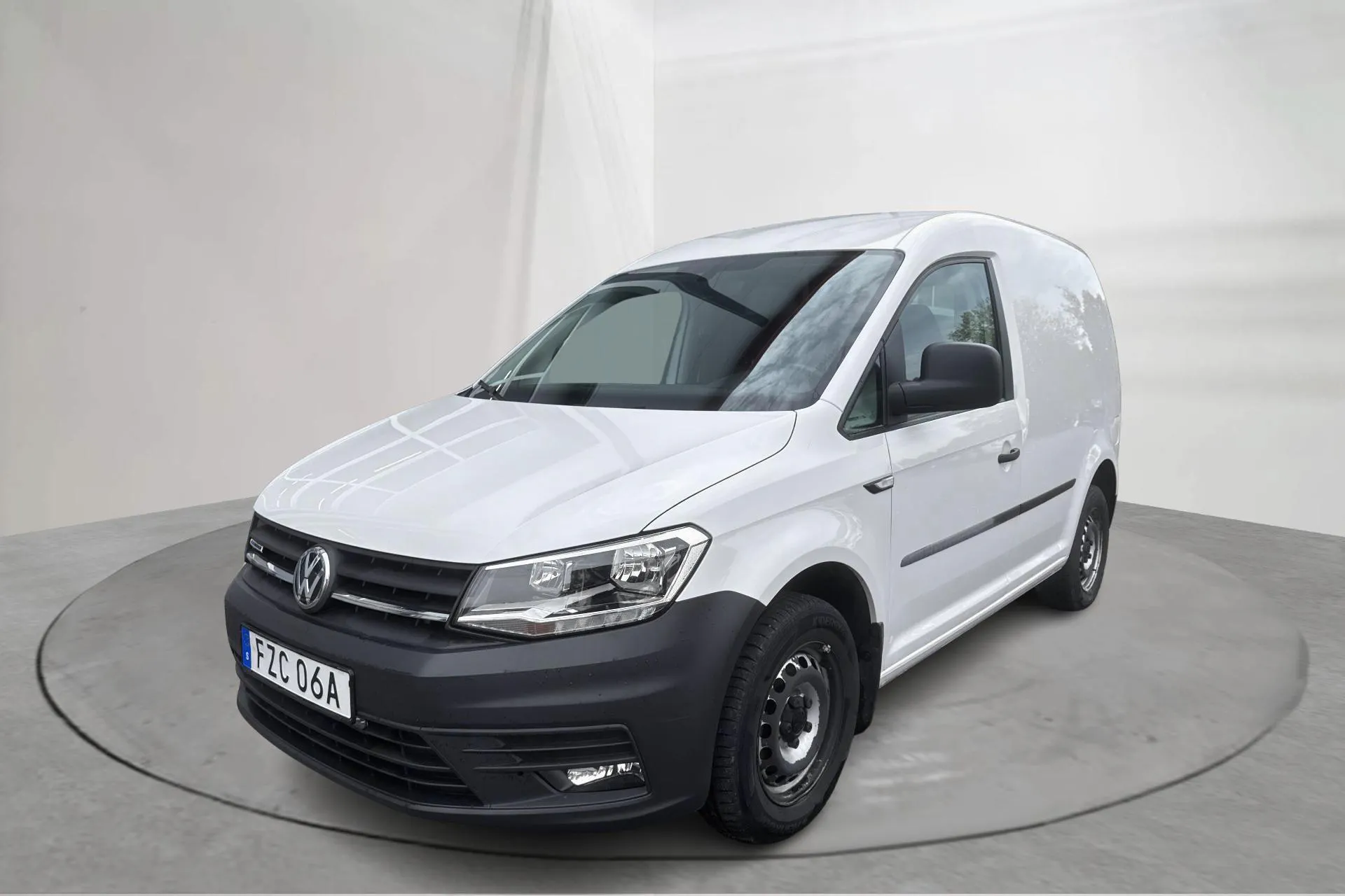 Presentation photo 1 of 14: VW Caddy 1.4 TGI Skåp (110hk) - 35 150 km - Manual - white - 2020