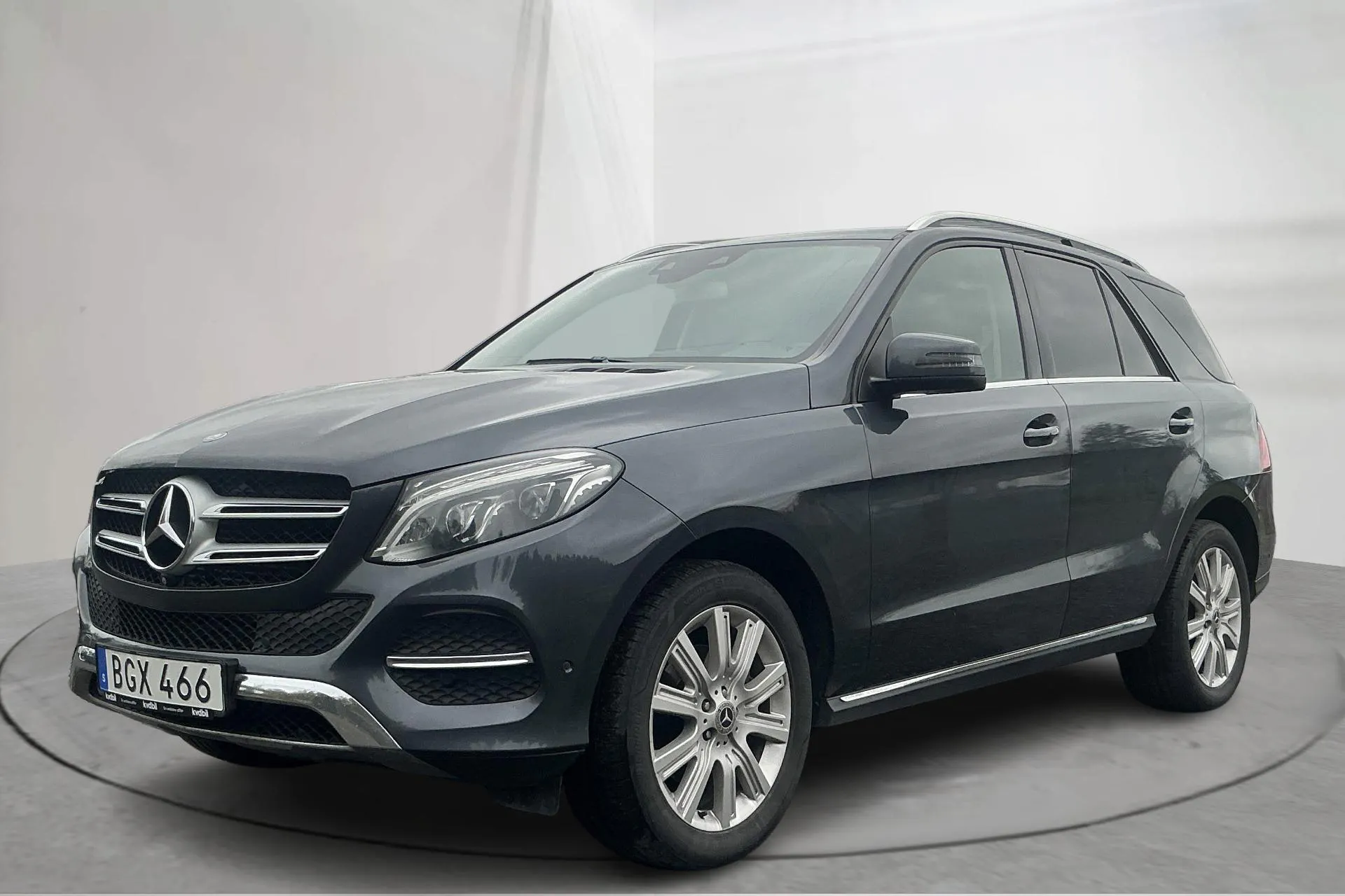 Presentation photo 1 of 16: Mercedes GLE 350 d 4MATIC W166 (258hk) - 230 810 km - Automatic - gray - 2016
