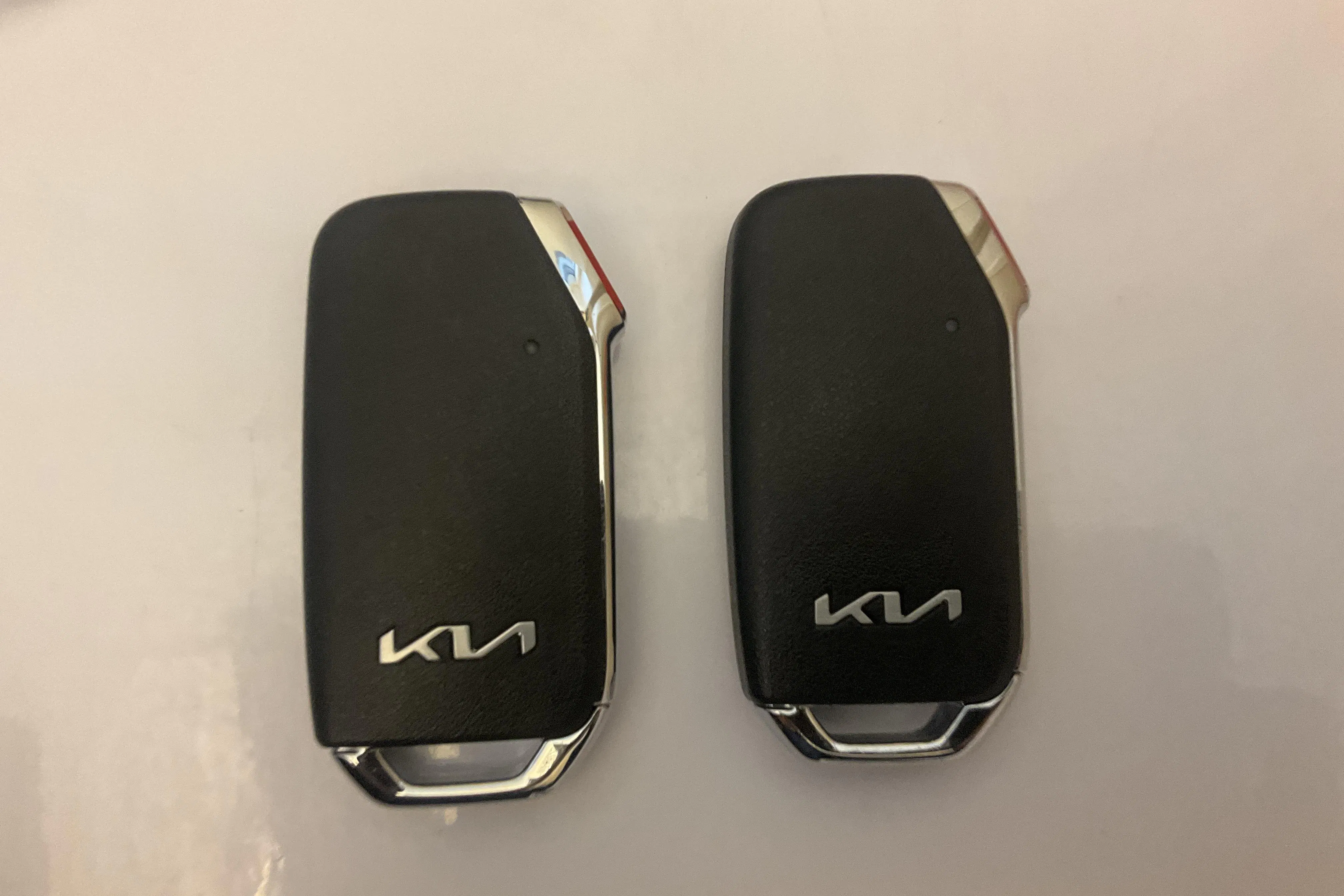 Presentationsfoto 16 av 16: KIA Niro EV 65kWh (204hk) - 607 mil - Automat - svart - 2024