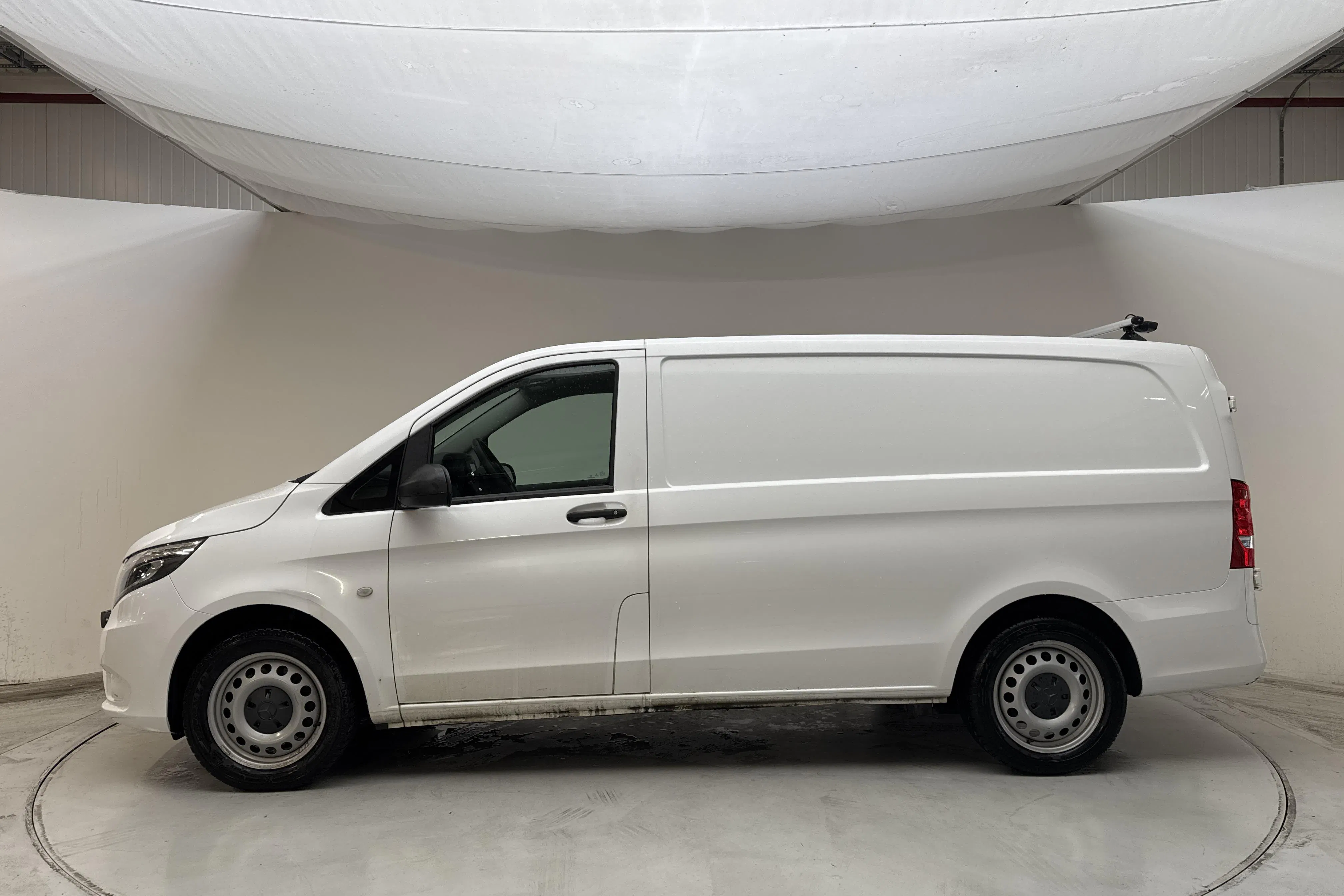 Presentationsfoto 2 av 15: Mercedes Vito 116 CDI 4MATIC W640 (163hk) - 8 491 mil - Automat - 2022