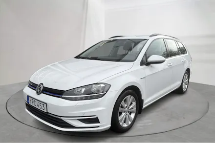 Volkswagen Golf 2018 — авто из Европы под ключ