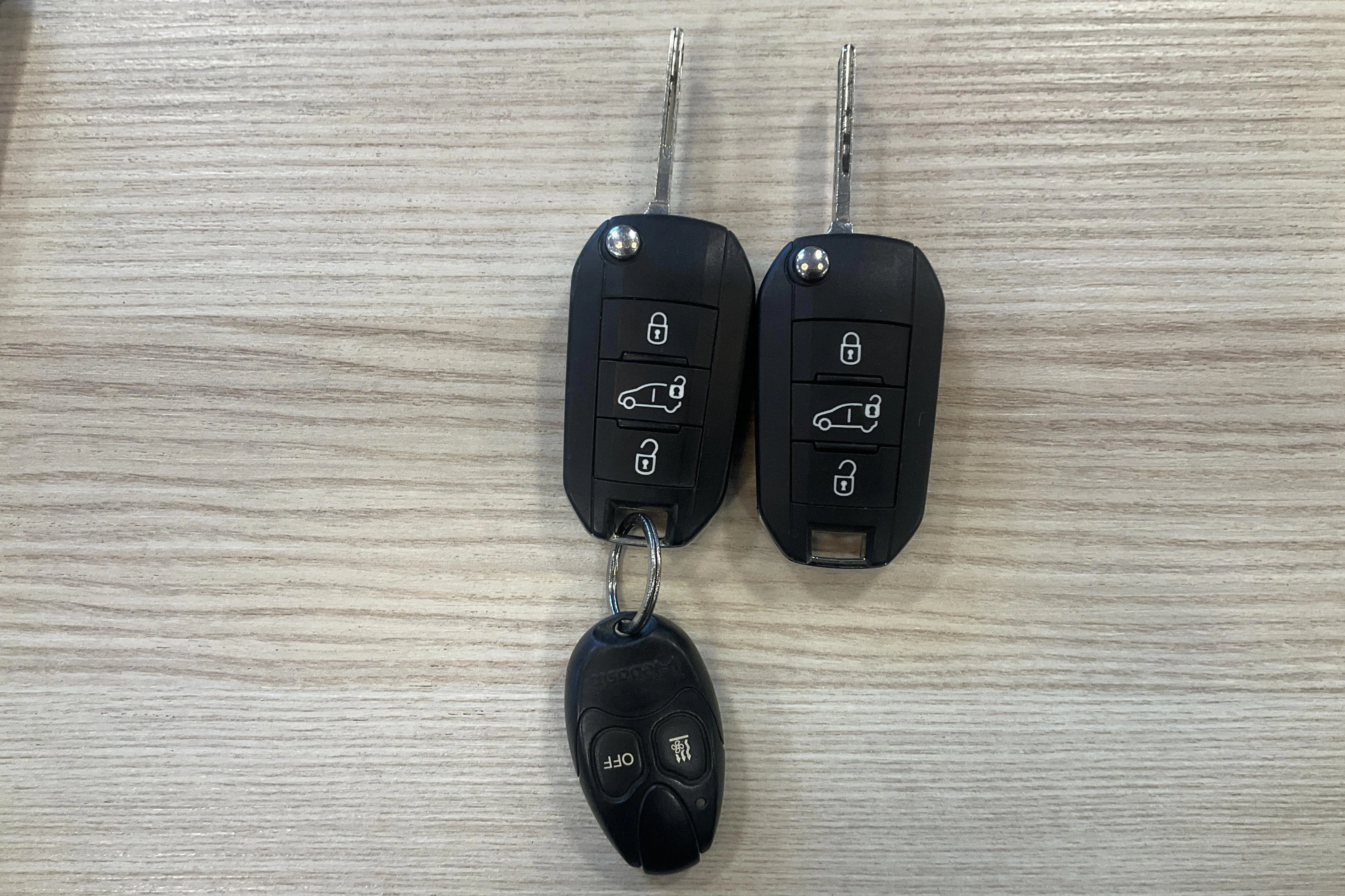 Presentationsfoto 13 av 13: Toyota PROACE CITY 1.5D (130hk) - 10 207 mil - Automat - vit - 2023