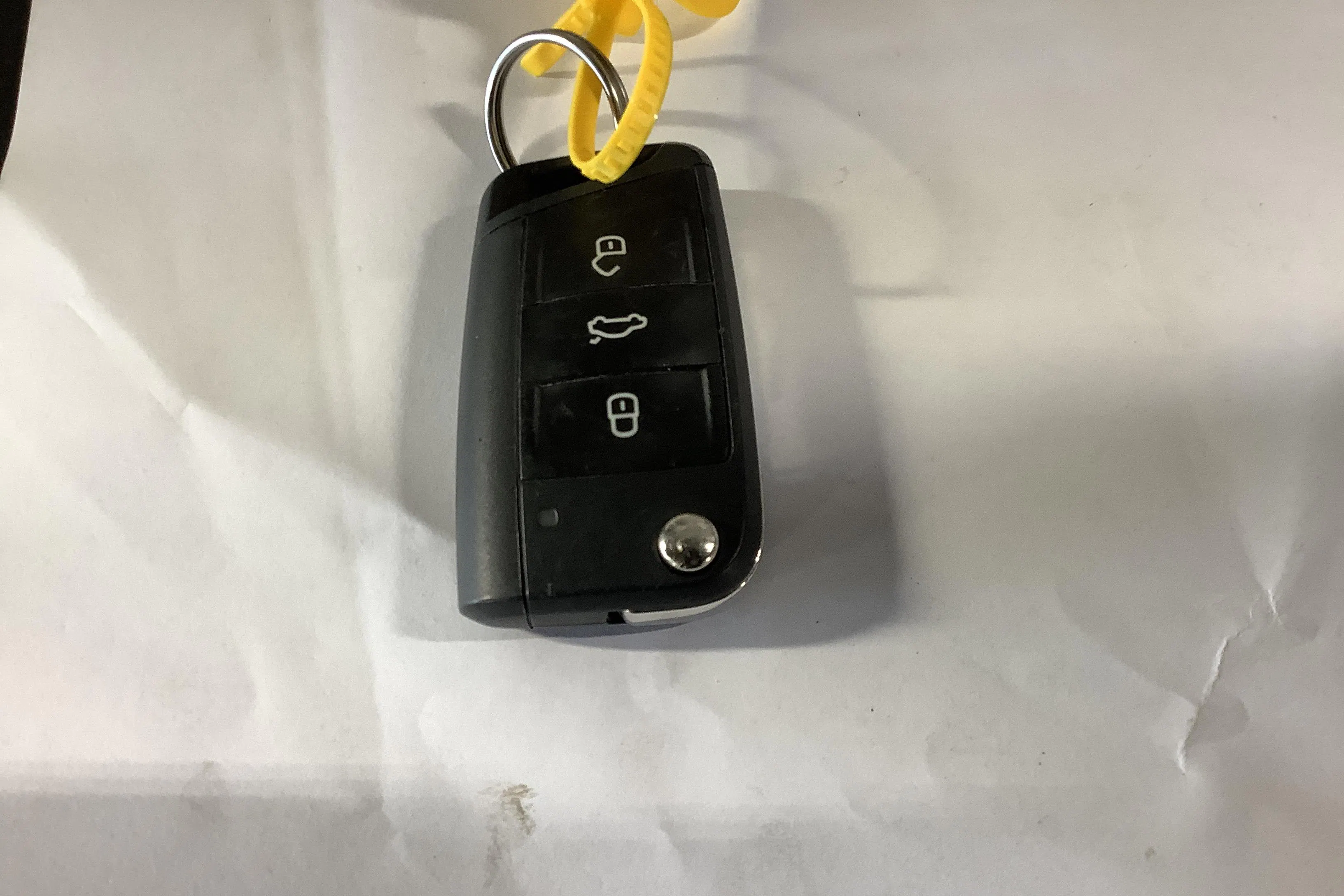 Presentationsfoto 12 av 12: VW Polo 1.0 TGI 5dr (90hk) - 11 672 mil - Manuell - röd - 2018