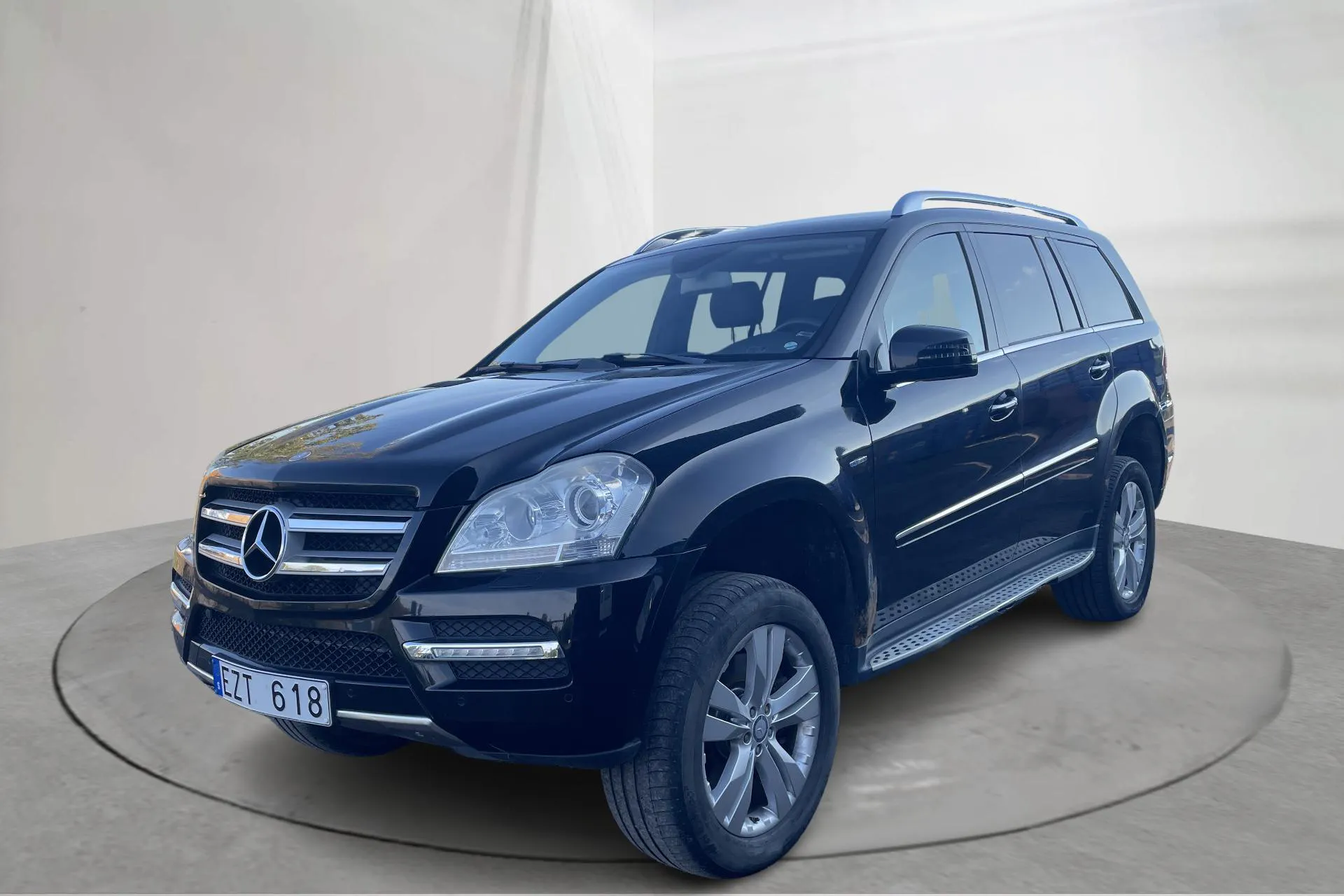 Presentation photo 1 of 21: Mercedes GL 350 BlueTEC 4MATIC (211hk) - 185 400 km - Automatic - black - 2011
