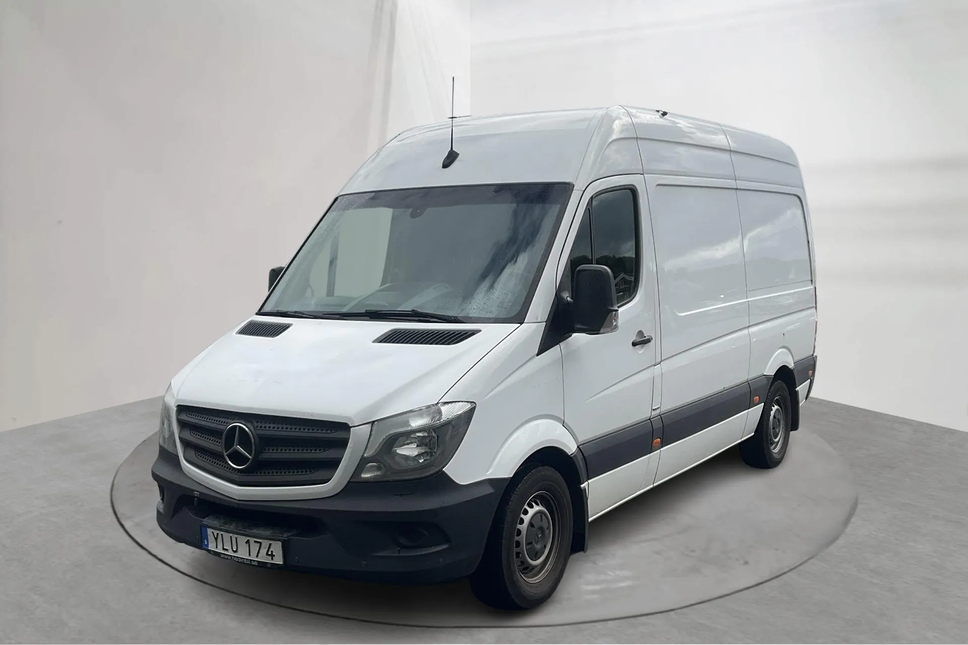Presentationsfoto 1 av 10: Mercedes Sprinter 316 CDI (163hk) - 36 866 mil - Automat - vit - 2018