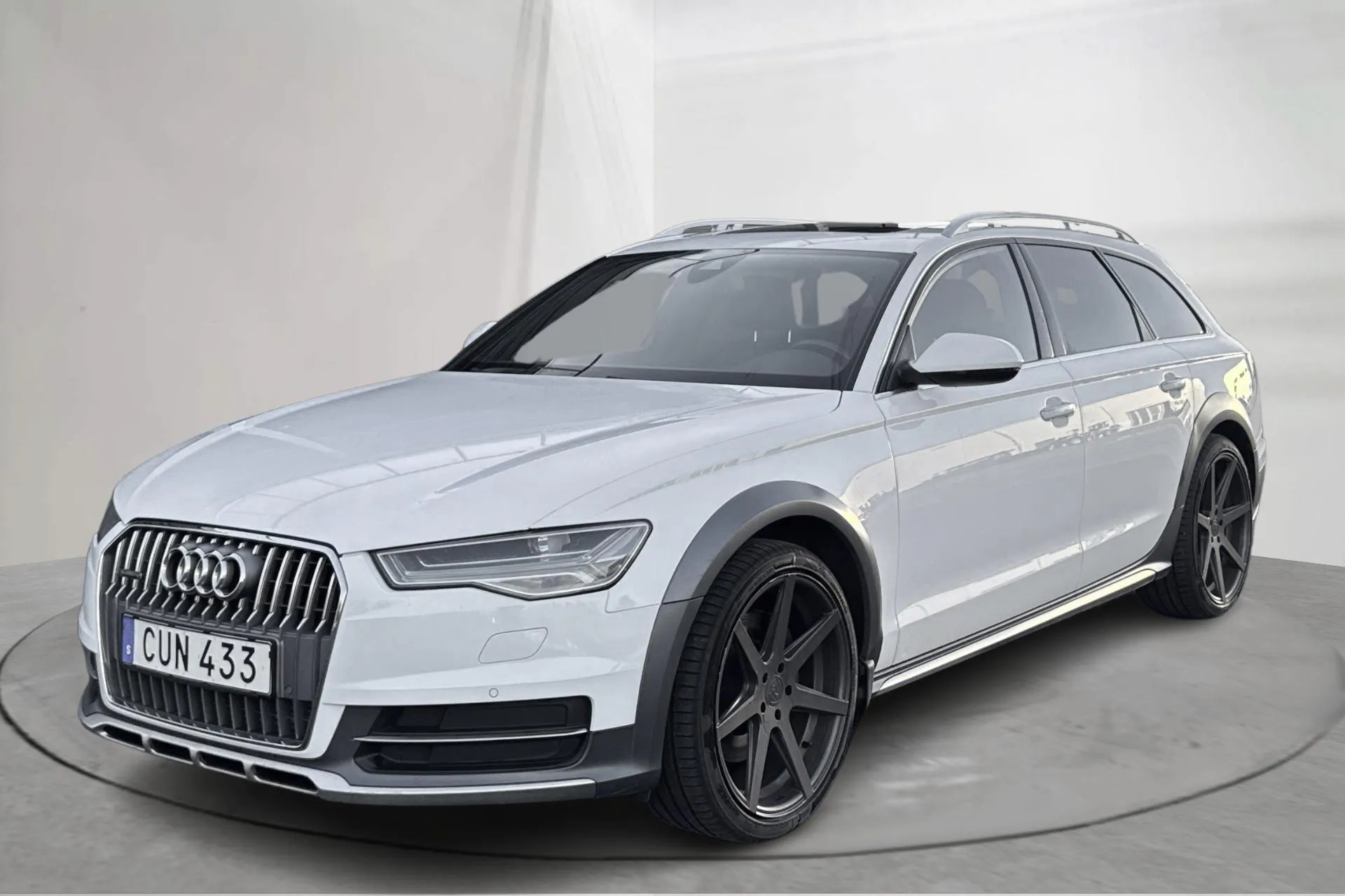 Presentation photo 1 of 16: Audi A6 Allroad 3.0 TDI quattro (218hk) - 288 990 km - Automatic - white - 2015
