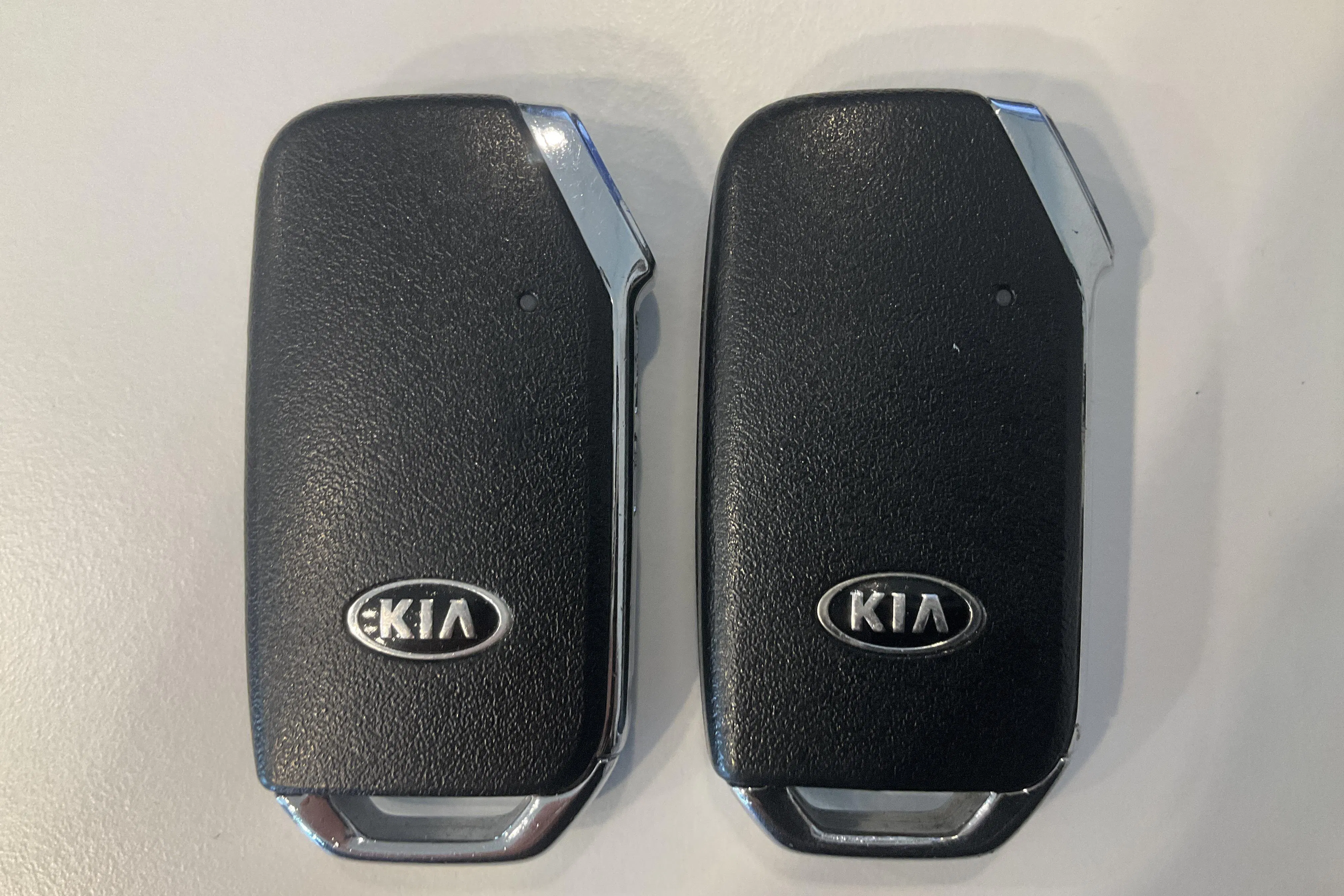 Presentation photo 18 of 18: KIA Ceed 1.6 Plug-in Hybrid SW (141hk) - 175 230 km - Automatic - white - 2020