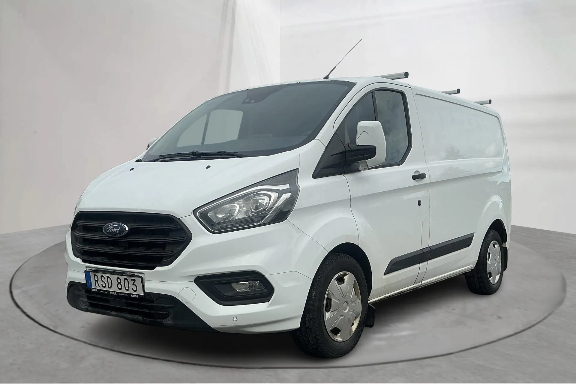 Presentation photo 1 of 16: Ford Transit Custom 300 (130hk) - 194 230 km - Automatic - white - 2018