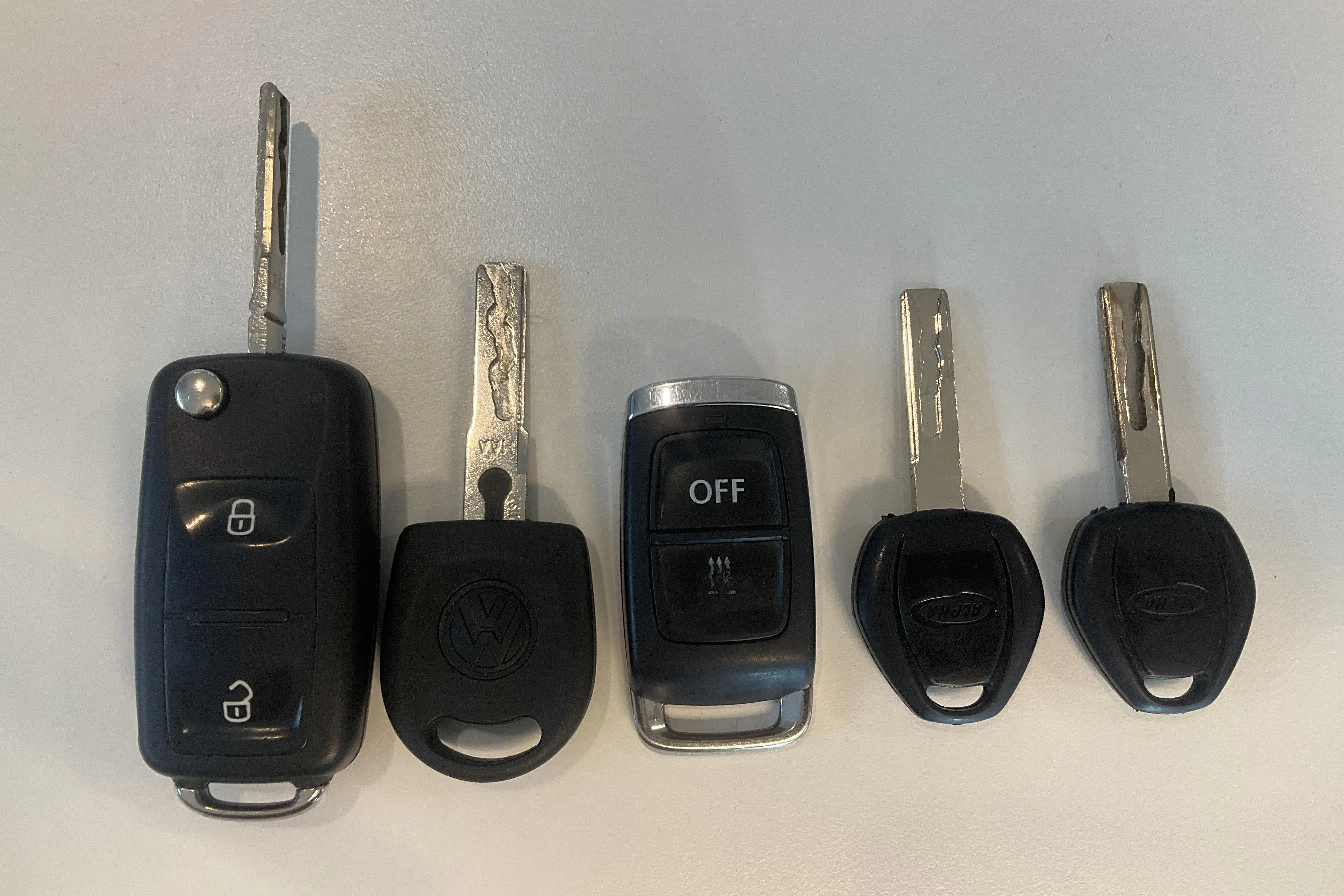 Presentationsfoto 17 av 17: VW Amarok 3.0 TDI 4motion (204hk) - 16 910 mil - Automat - vit - 2020