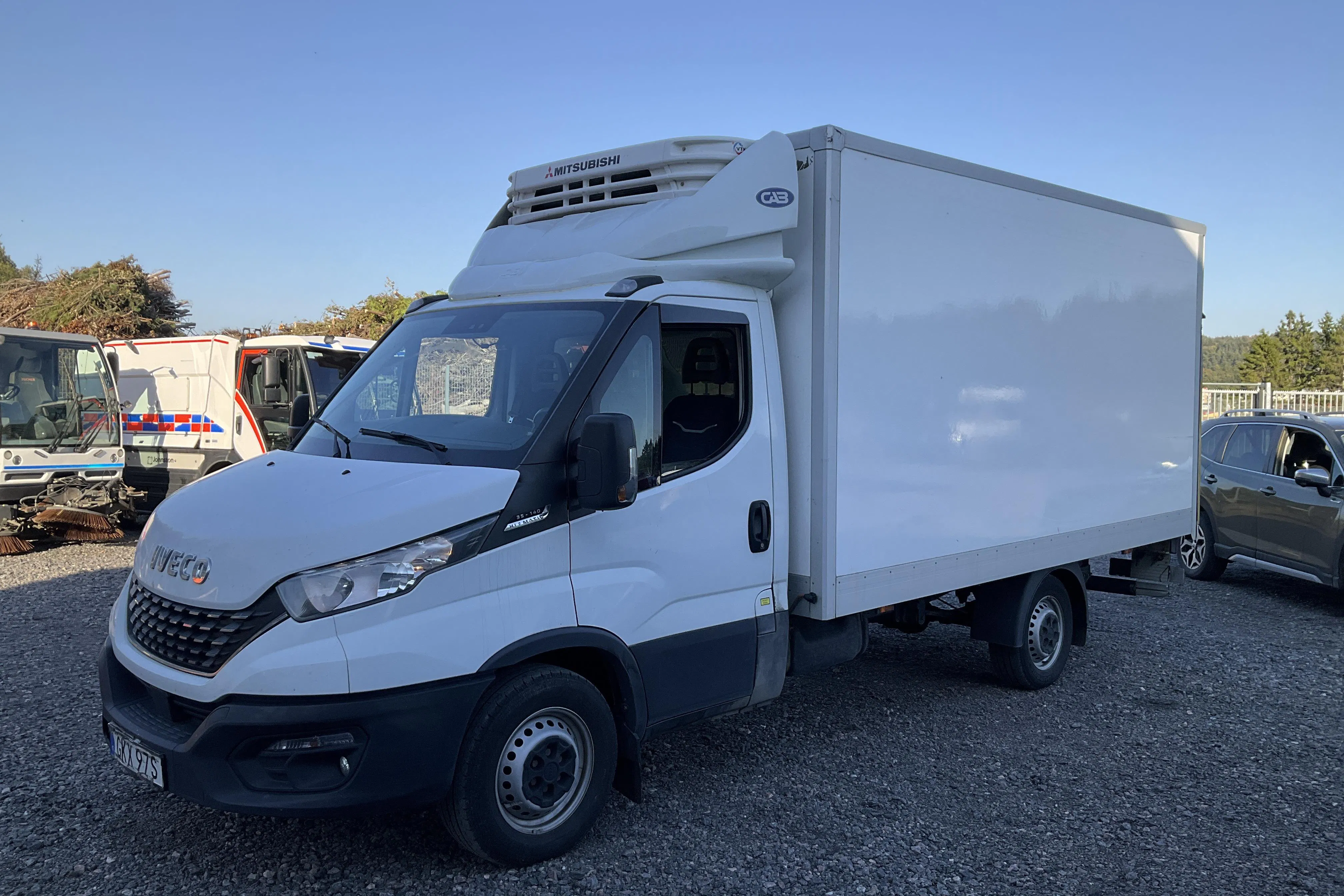 Presentationsfoto 1 av 12: Iveco Daily 35 2.3 (136hk) - 20 624 mil - Automat - vit - 2021