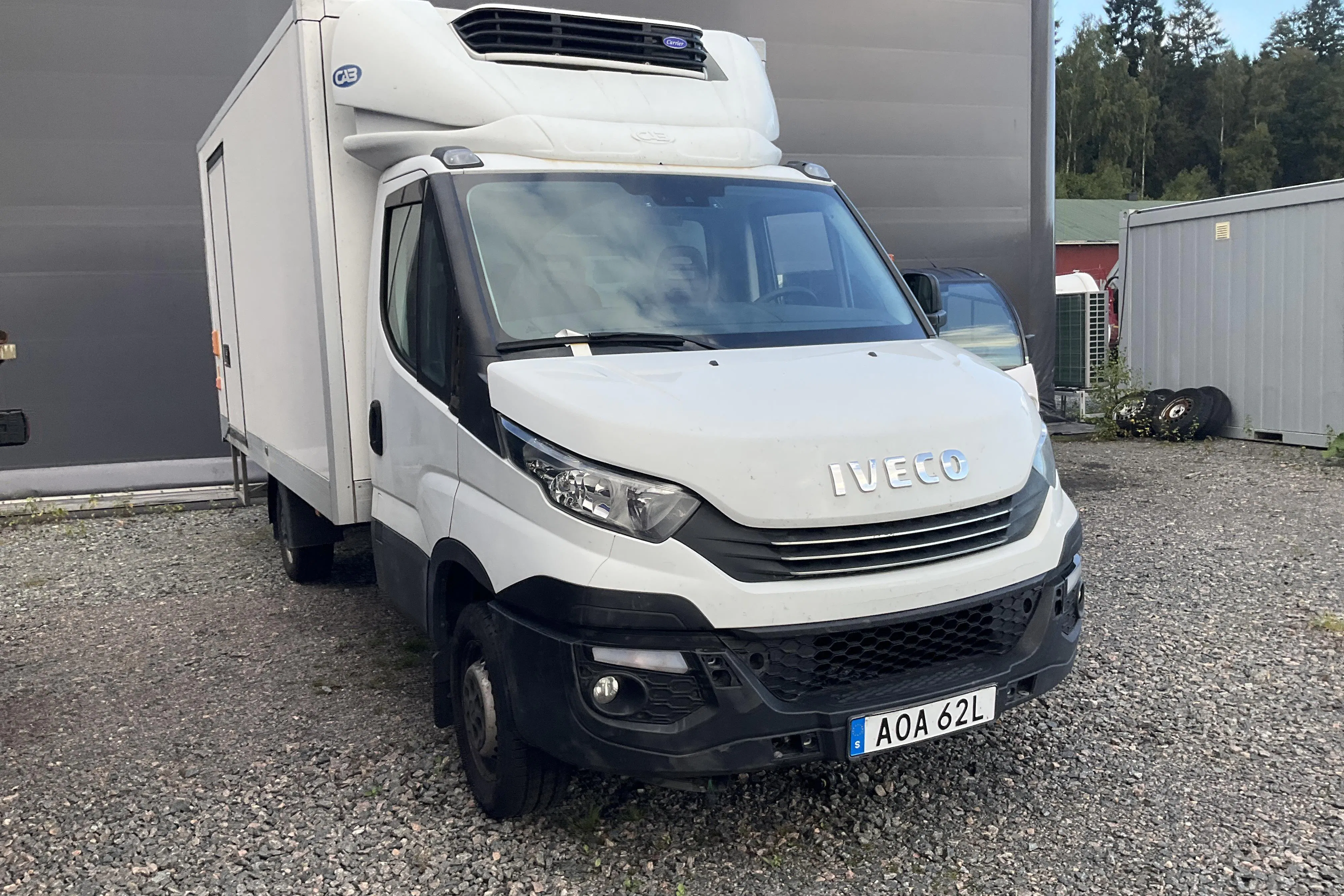 Presentationsfoto 2 av 7: Iveco Daily 35 2.3 (156hk) - 19 000 mil - Automat - vit - 2019