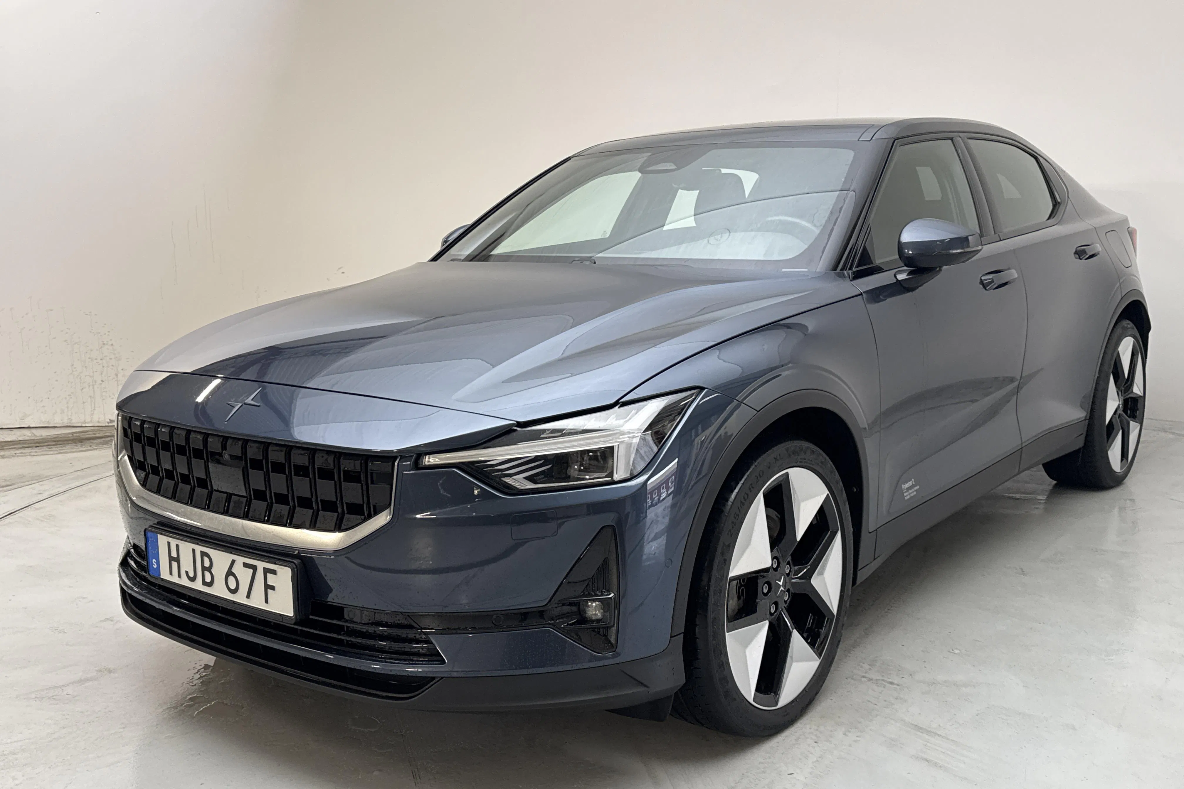 Presentationsfoto 1 av 17: Polestar 2 Long range Dual motor (408hk) - 10 415 mil - Automat - Mörkblå - 2021