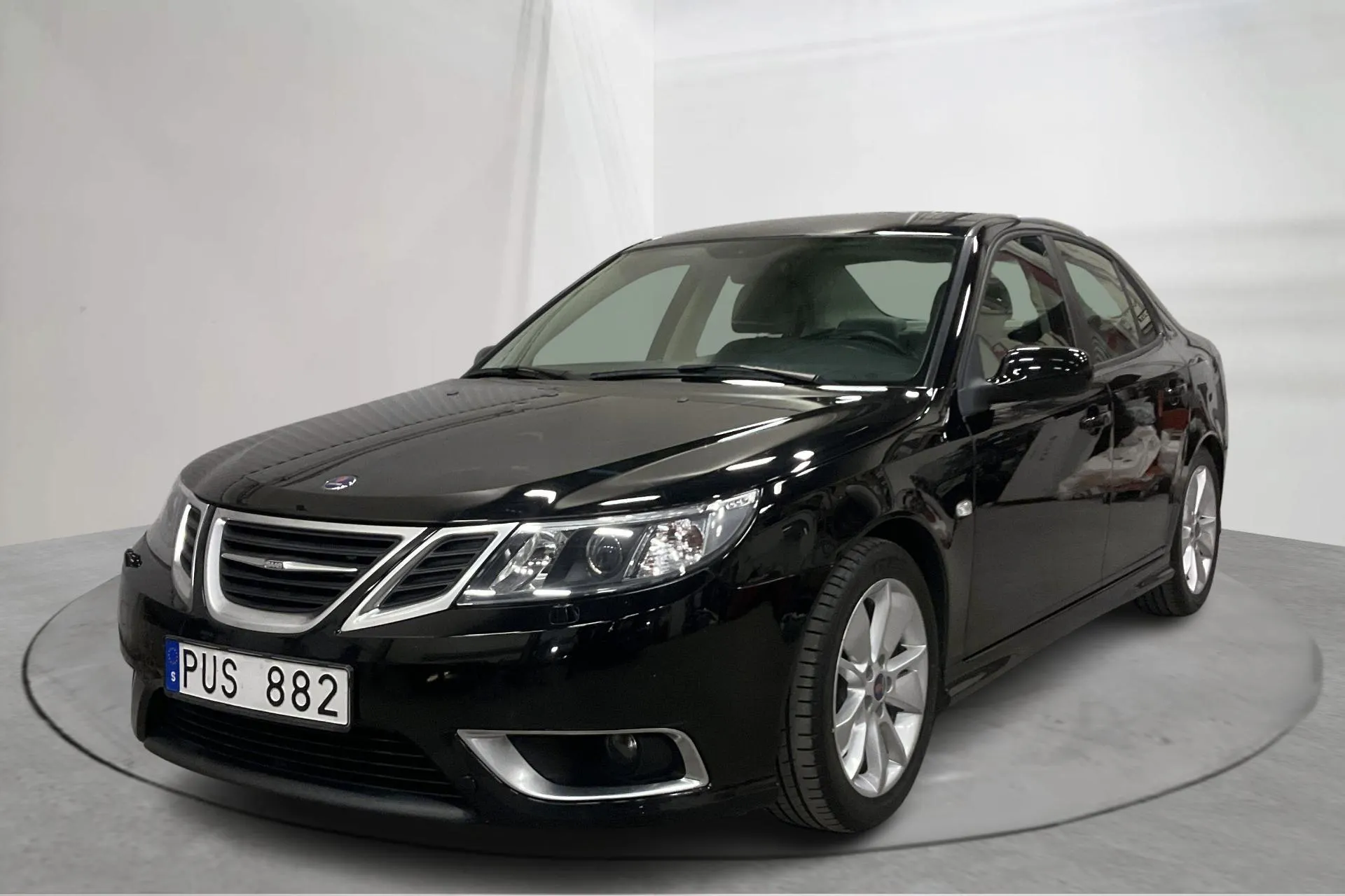Presentationsfoto 1 av 14: Saab 9-3 2.0t BioPower SportSedan (175hk) - 9 749 mil - Manuell - svart - 2009