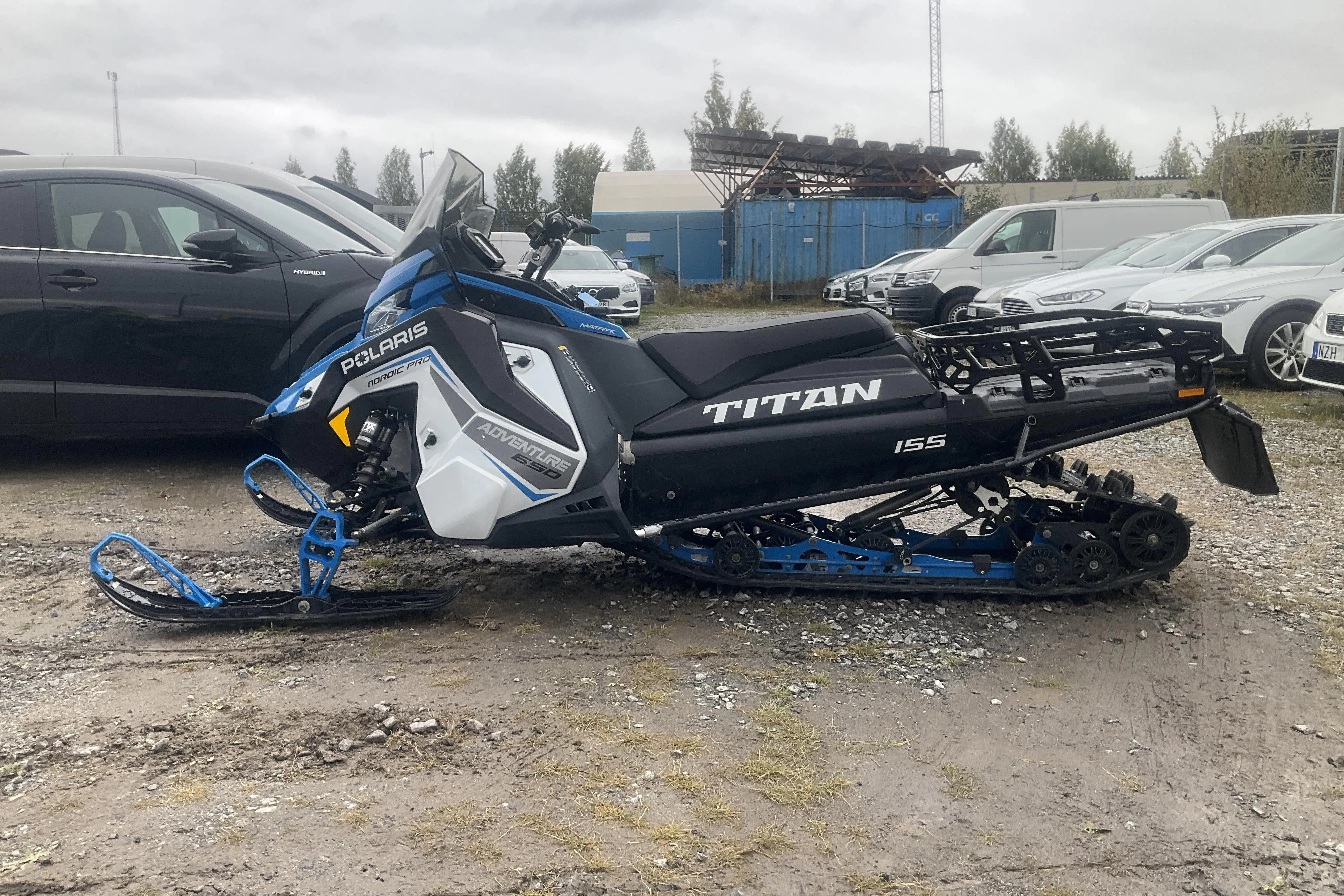 Presentationsfoto 2 av 22: POLARIS TITAN NORDIC PRO ADVENTURE 650 155"  Snöskoter - 79 mil - Automat - 2025