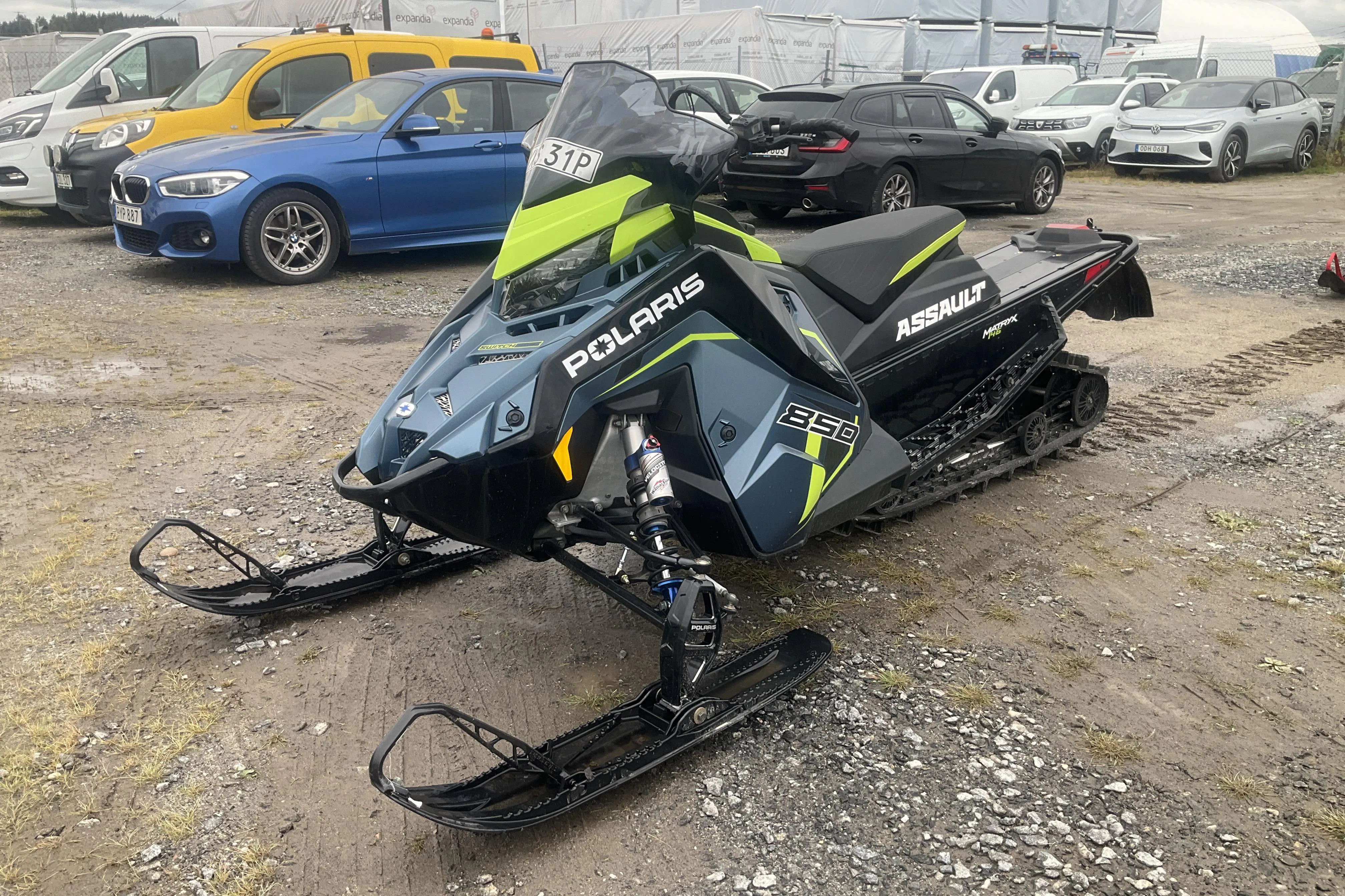 Presentationsfoto 1 av 20: POLARIS SWITCHBACK ASSAULT 850 146" Snöskoter - 238 mil - Automat - 2023