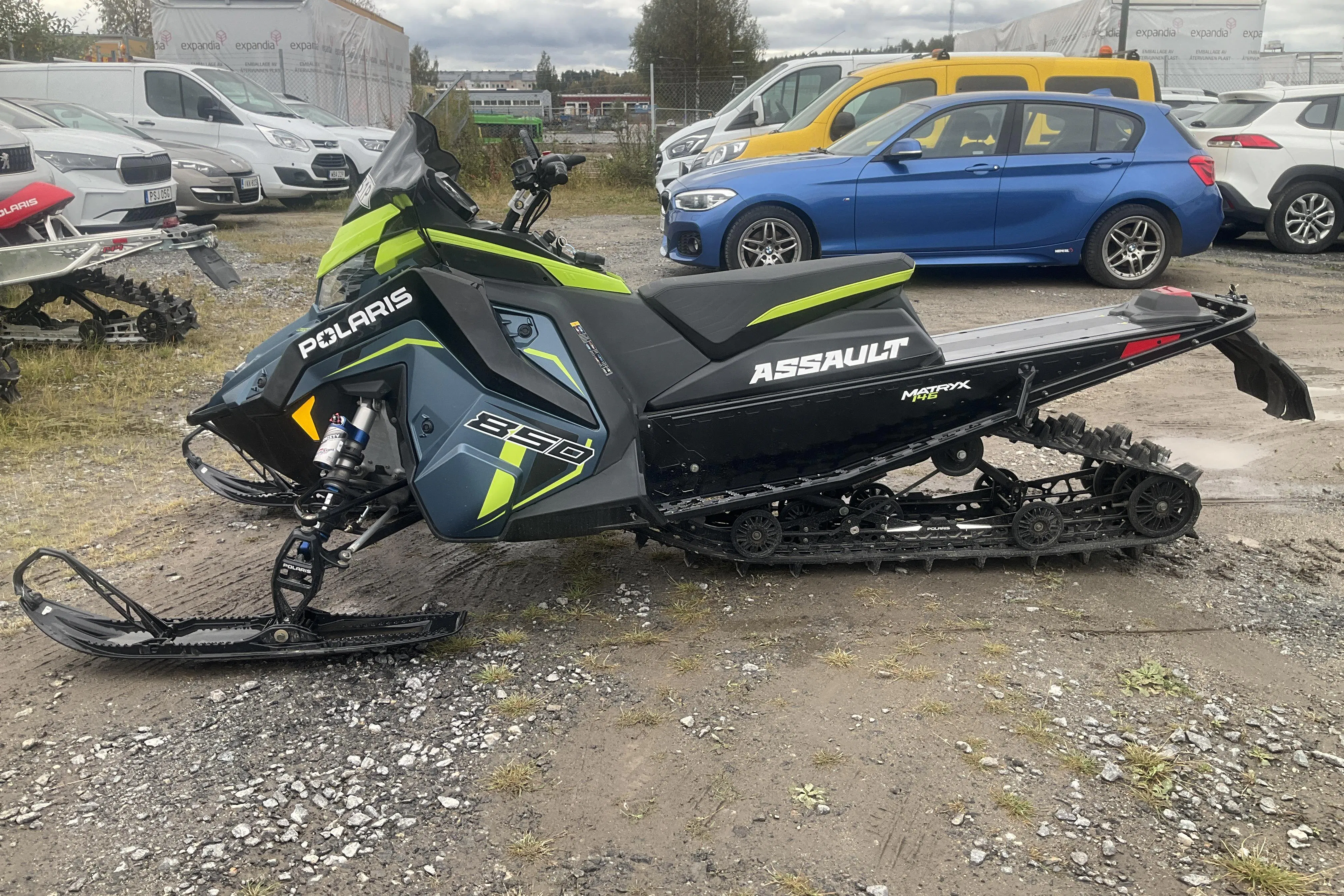Presentationsfoto 2 av 20: POLARIS SWITCHBACK ASSAULT 850 146" Snöskoter - 238 mil - Automat - 2023