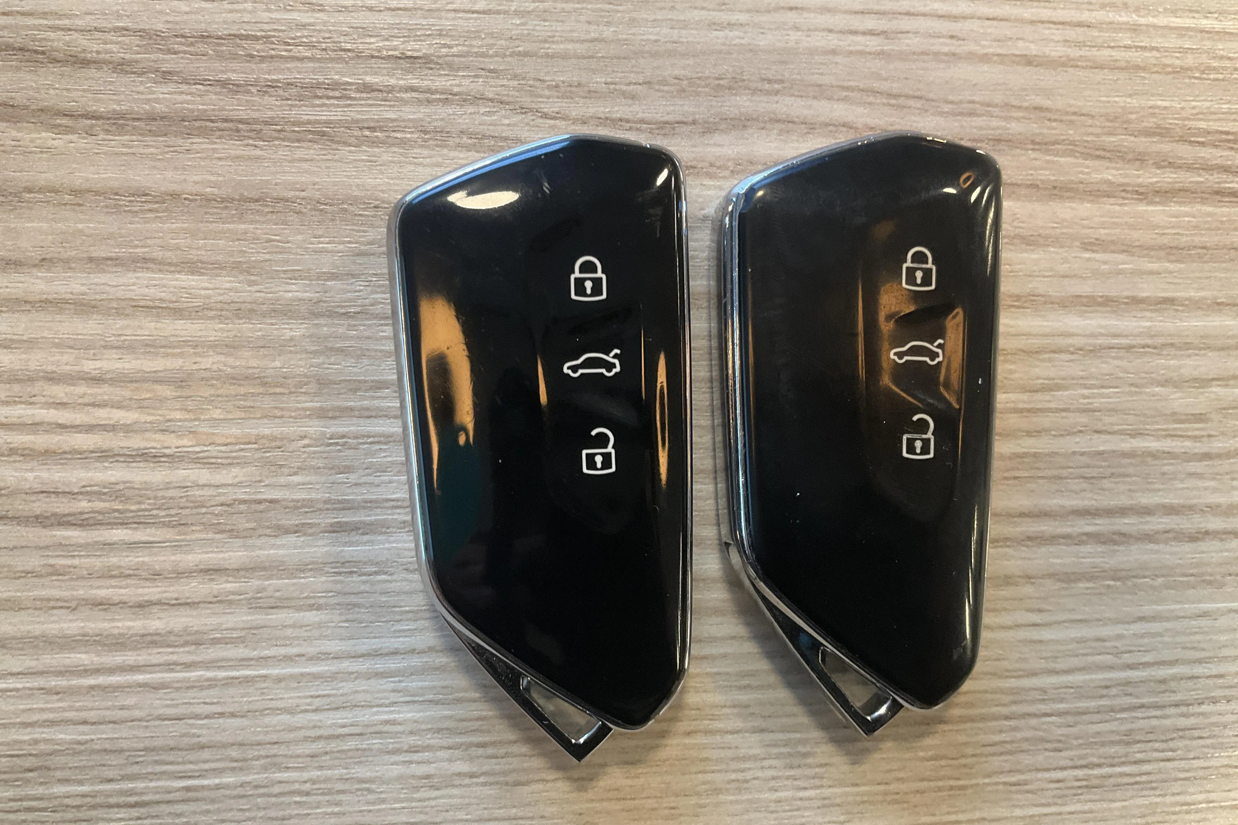 Presentationsfoto 16 av 16: VW ID.4 77kWh (204hk) - 10 000 mil - Automat - grå - 2023