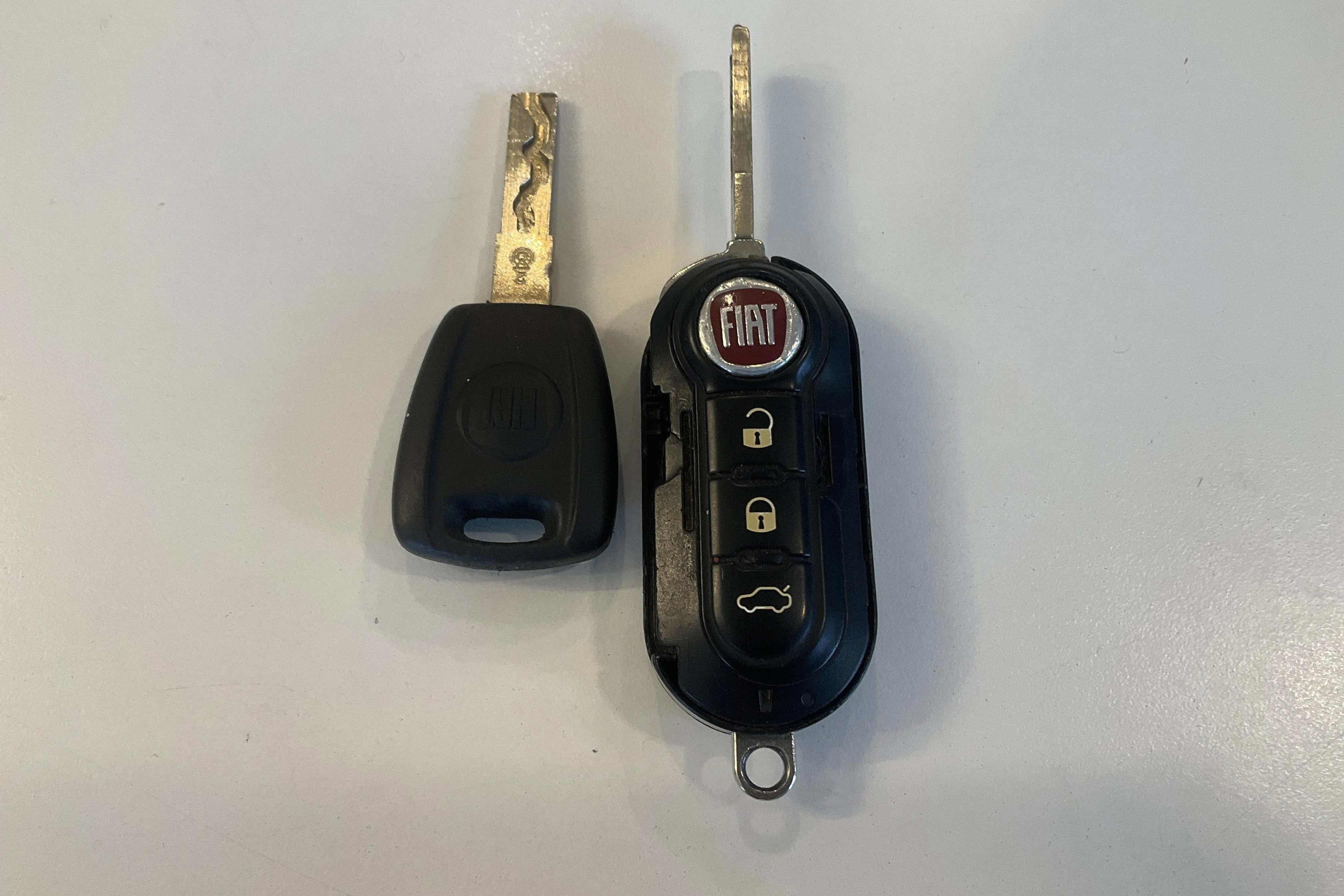 Presentationsfoto 15 av 15: Fiat 500 1.2 (69hk) - 11 496 mil - Manuell - grön - 2015