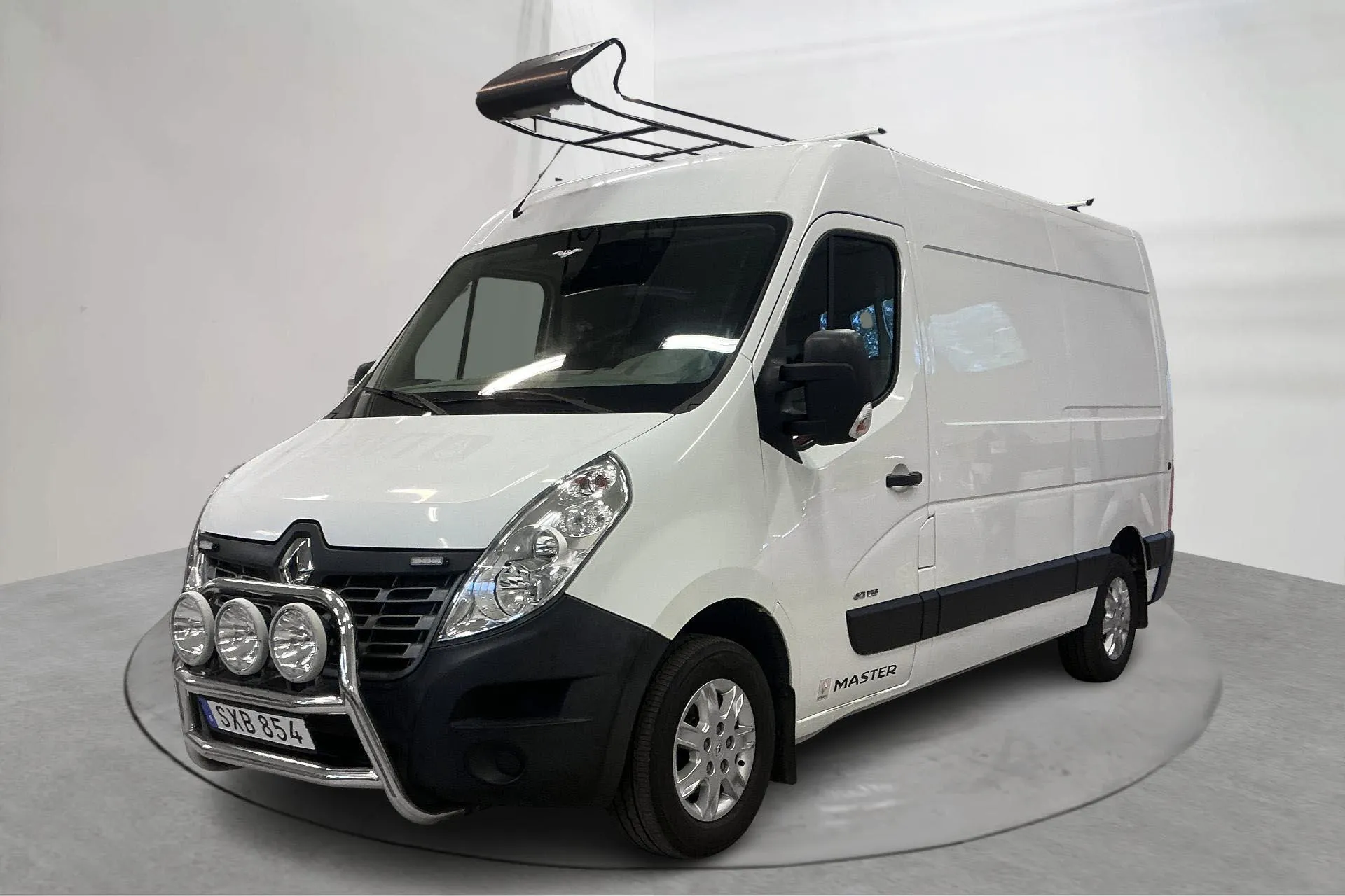 Presentation photo 1 of 13: Renault Master 2.3 dCi FAP RWD (135hk) - 101 850 km - Manual - white - 2014