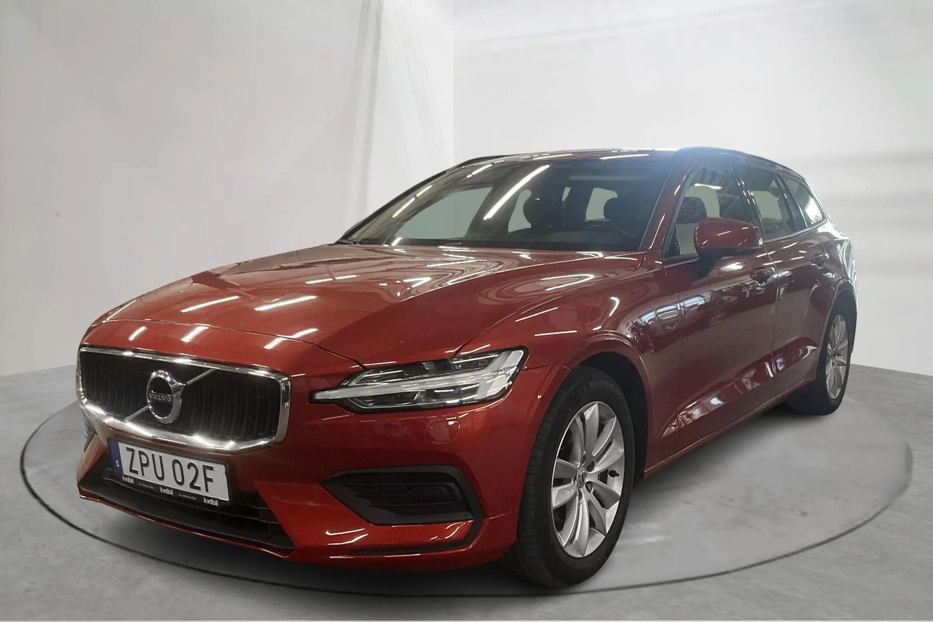 Presentation photo 1 of 16: Volvo V60 D3 (150hk) - 103 120 km - Automatic - red - 2020