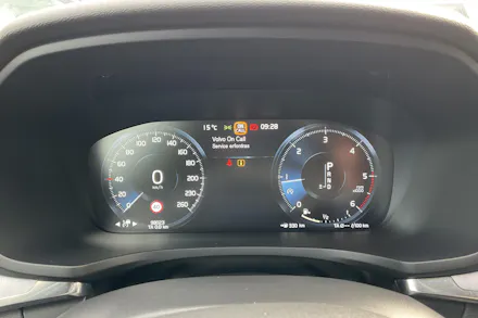 Volvo V60 2019 — авто из Европы под ключ