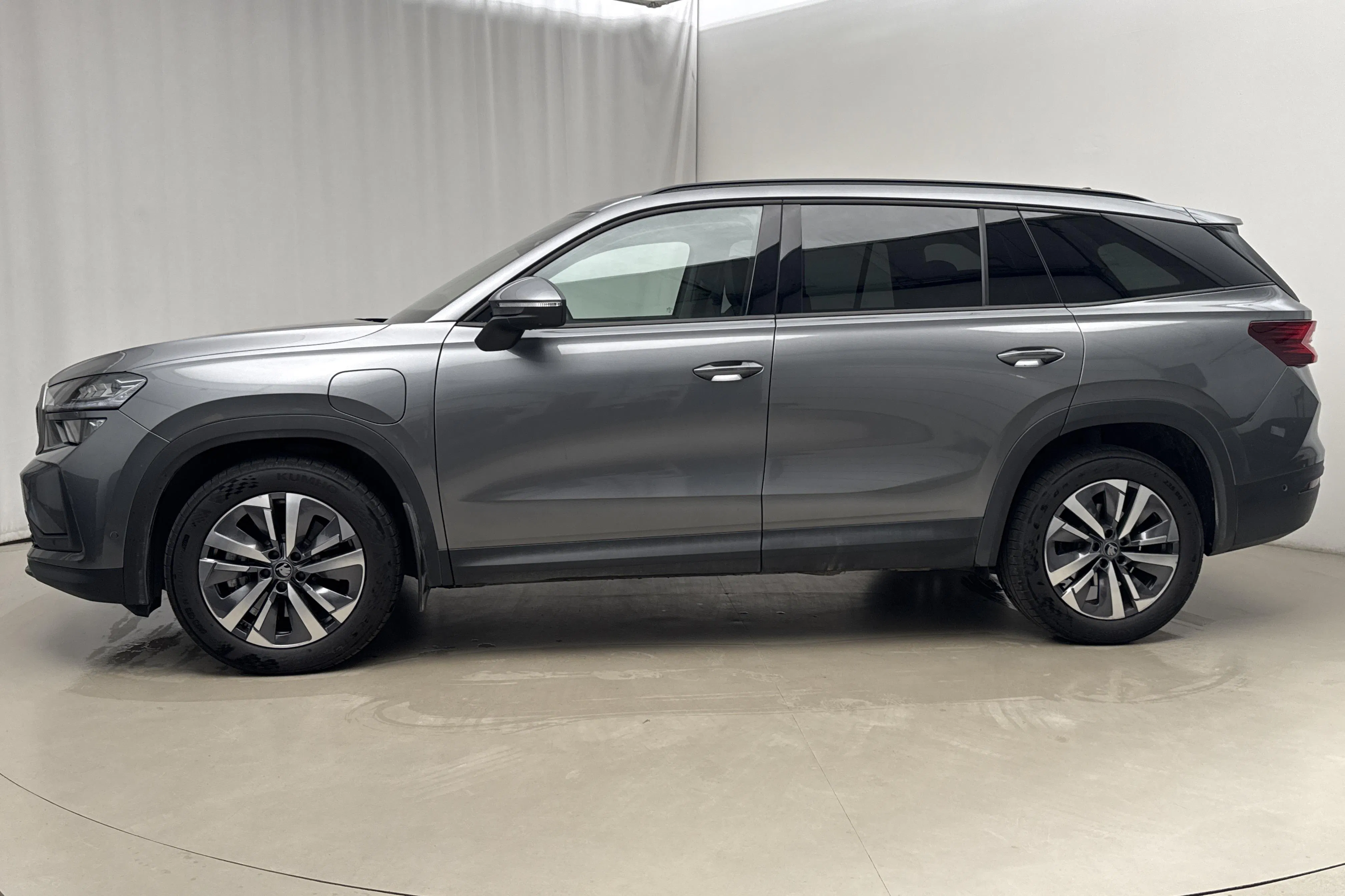 Presentationsfoto 2 av 22: Skoda Kodiaq iV 1.5 - 3 462 mil - Automat - grå - 2025