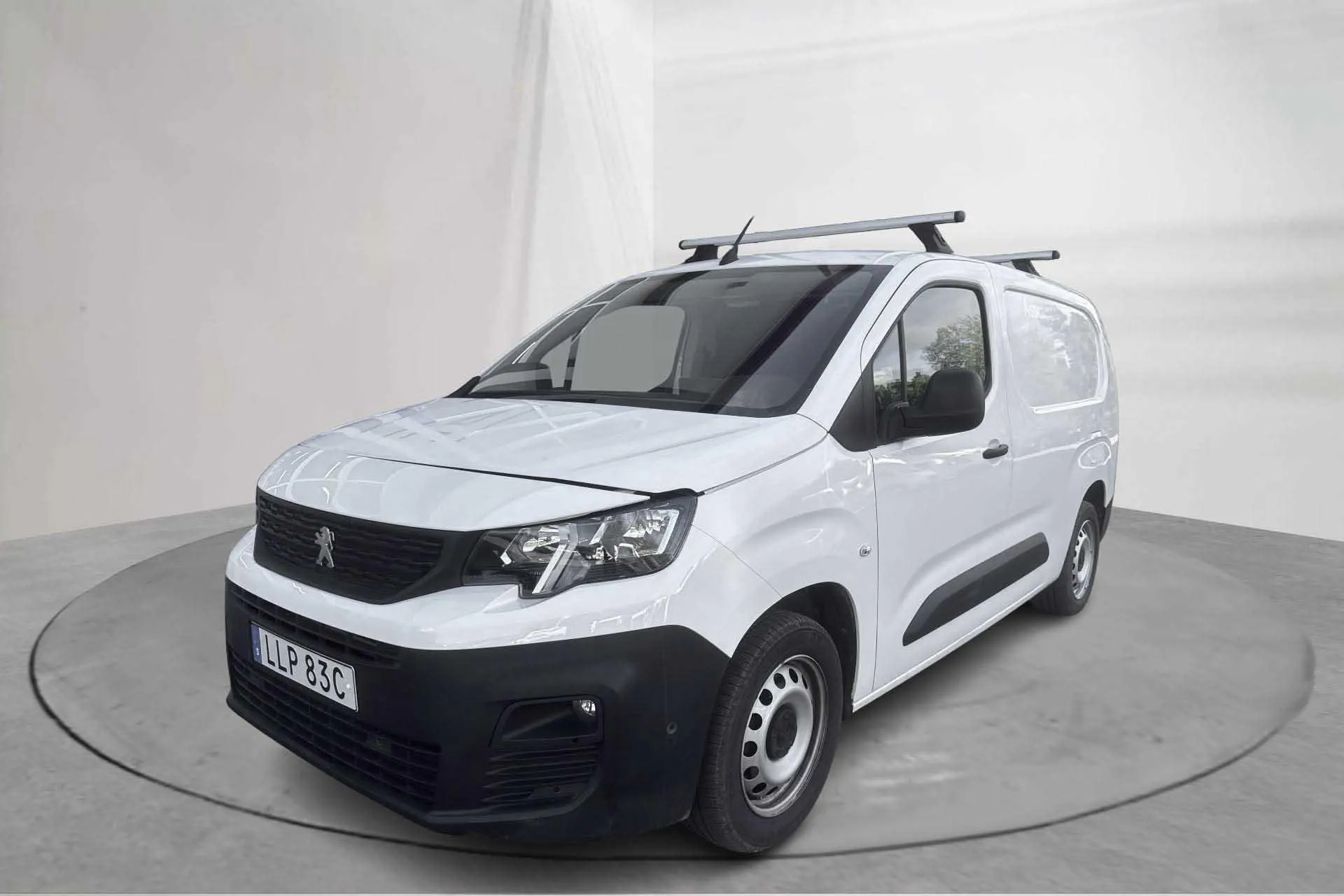 Presentation photo 1 of 13: Peugeot Partner 1.5 HDI Skåp (100hk) - 41 310 km - Manual - white - 2020