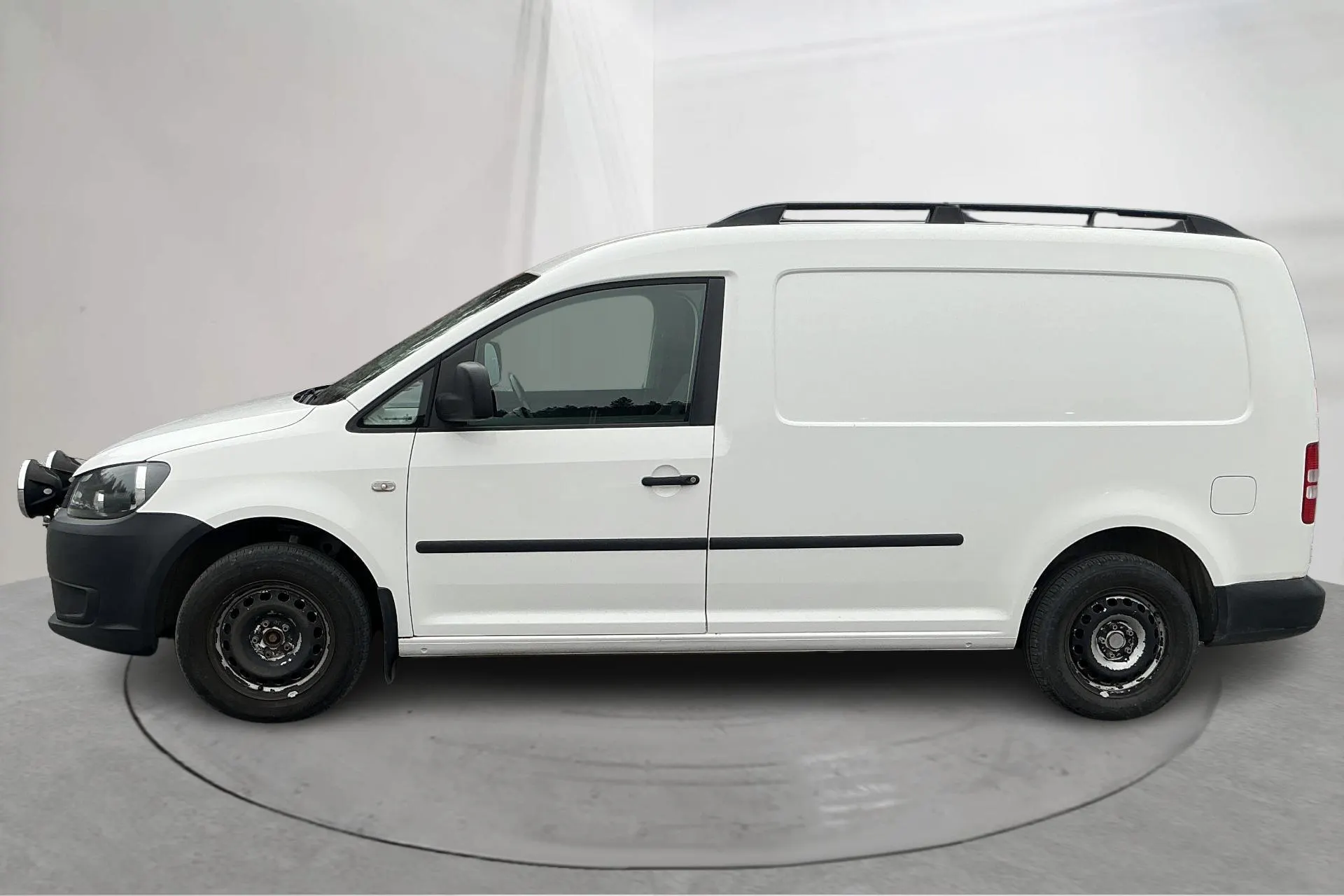 Presentation photo 2 of 16: VW Caddy 1.6 TDI Maxi Skåp (102hk) - 138 530 km - Manual - white - 2014