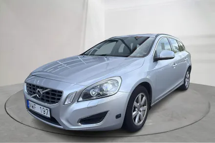 Volvo V60 2013 — авто из Европы под ключ