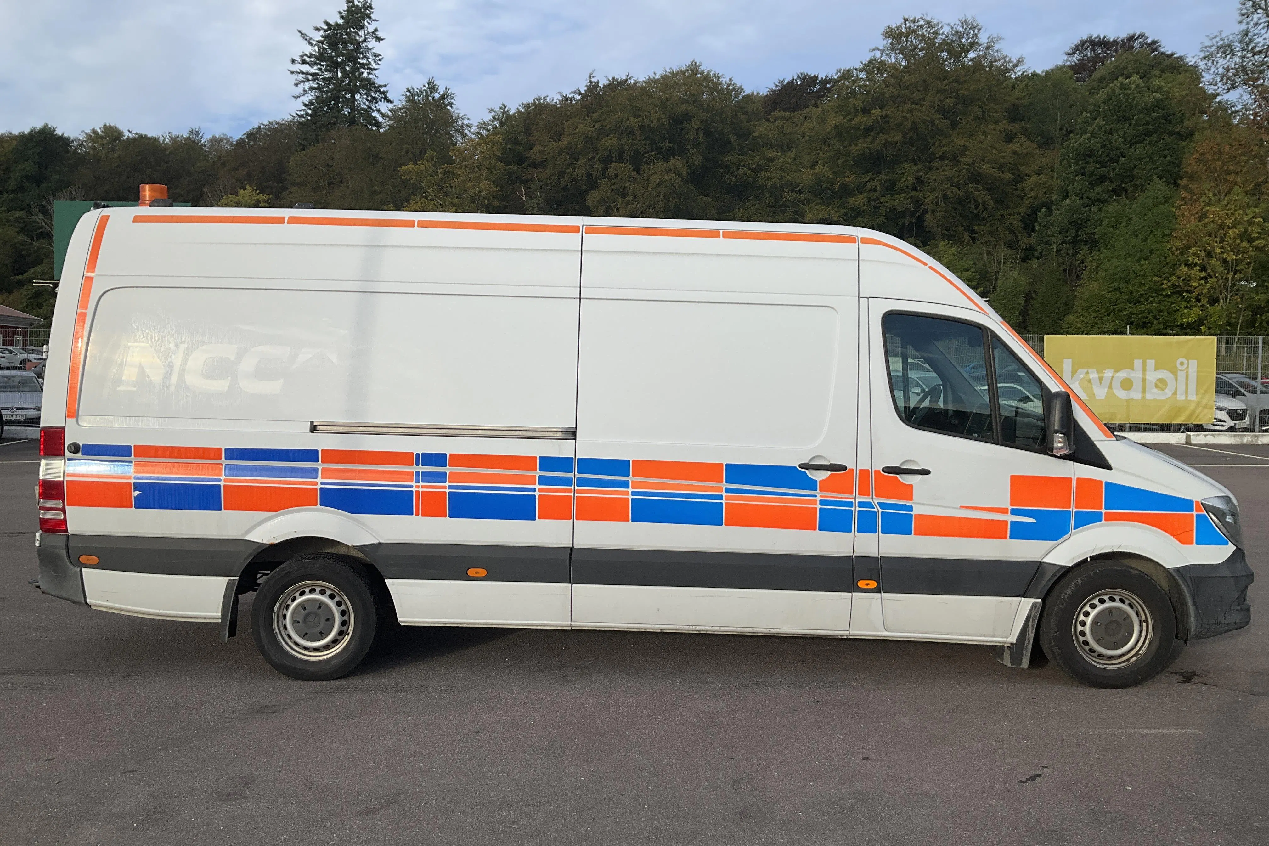 Presentationsfoto 2 av 13: Mercedes Sprinter 316 CDI (163hk) - 11 540 mil - Automat - vit - 2014