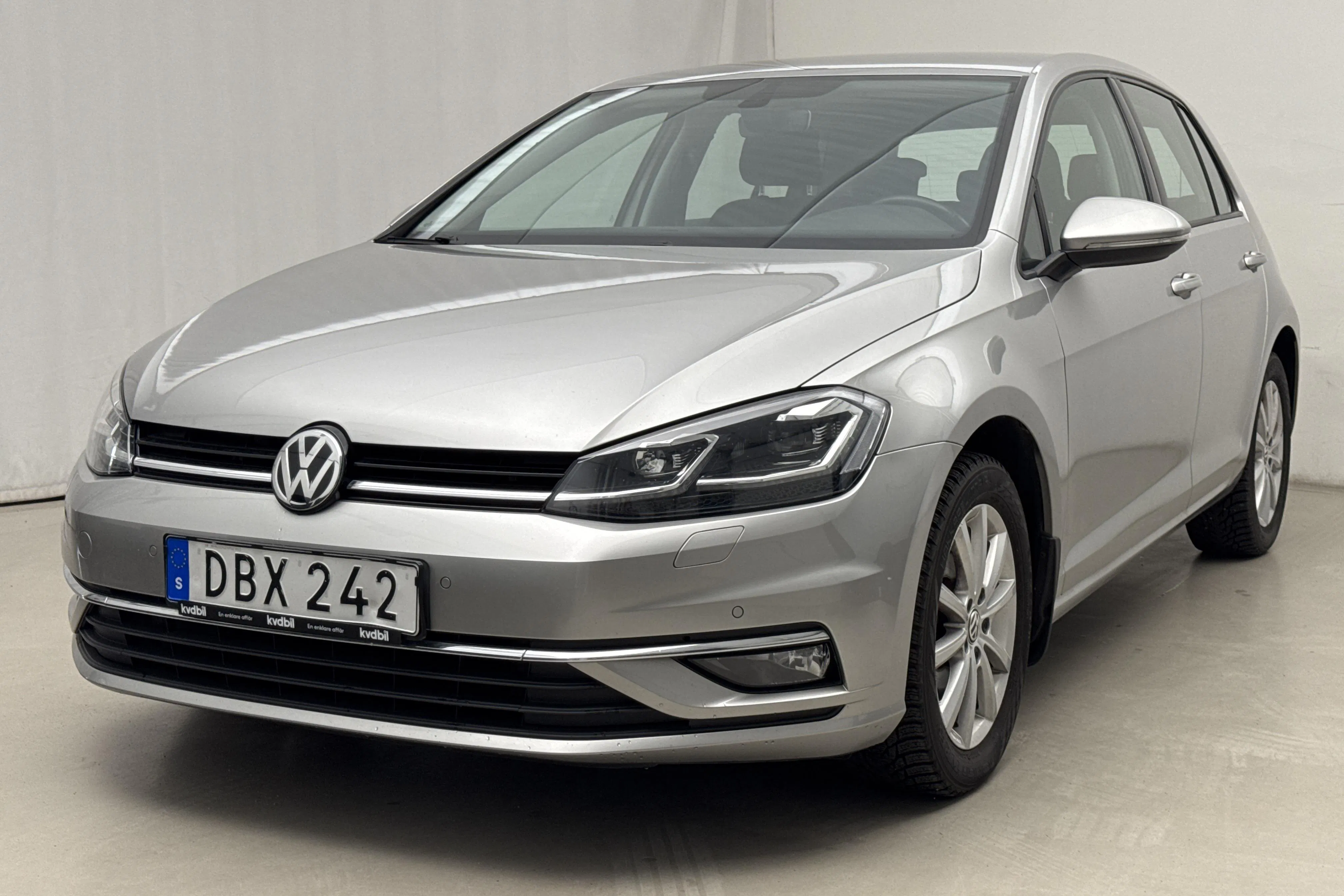 Presentation photo 1 of 13: VW Golf VII 1.0 TSI 5dr (115hk) - 83 710 km - Automatic - silver - 2019