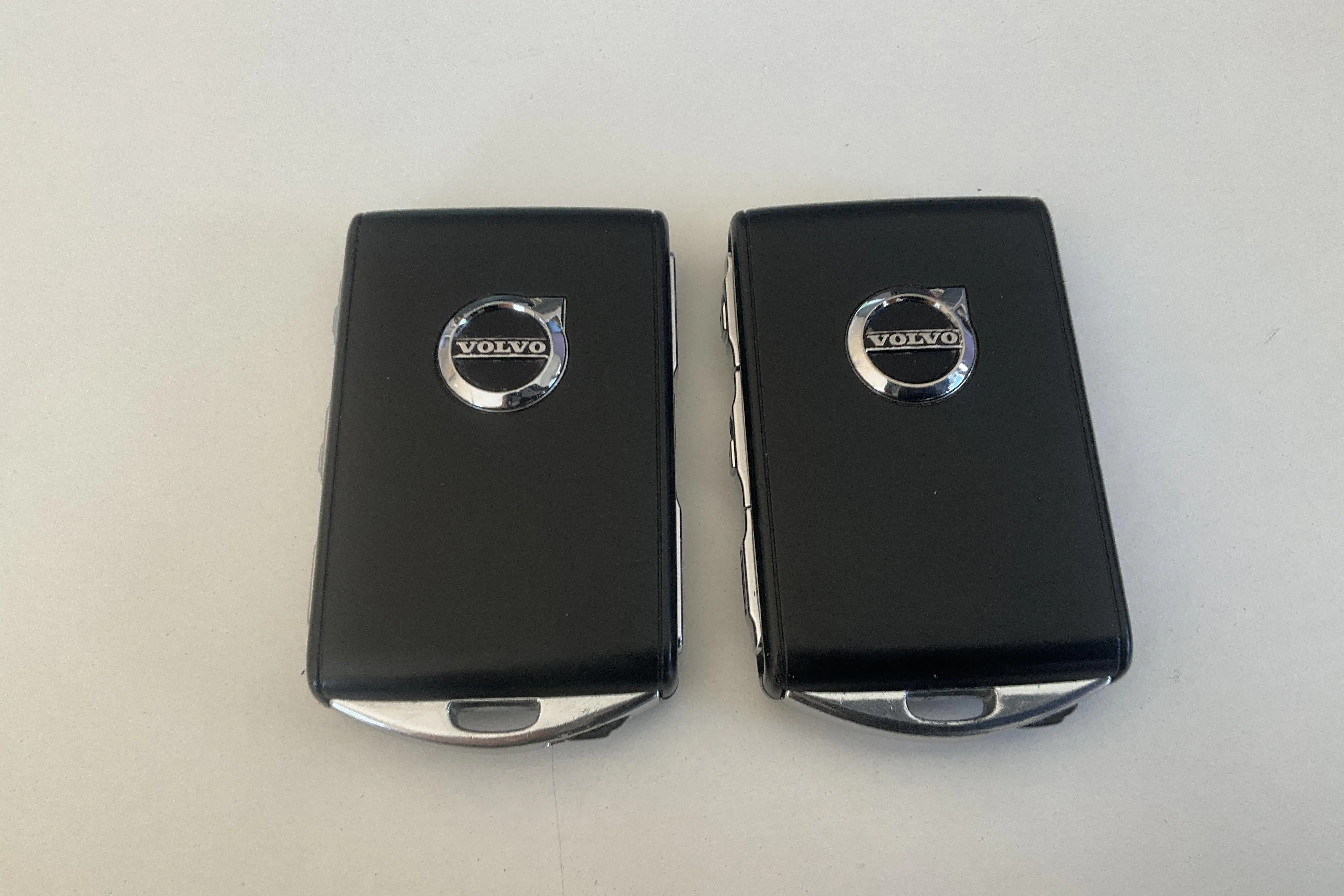 Presentationsfoto 14 av 14: Volvo V90 D4 (190hk) - 27 899 mil - Automat - svart - 2020