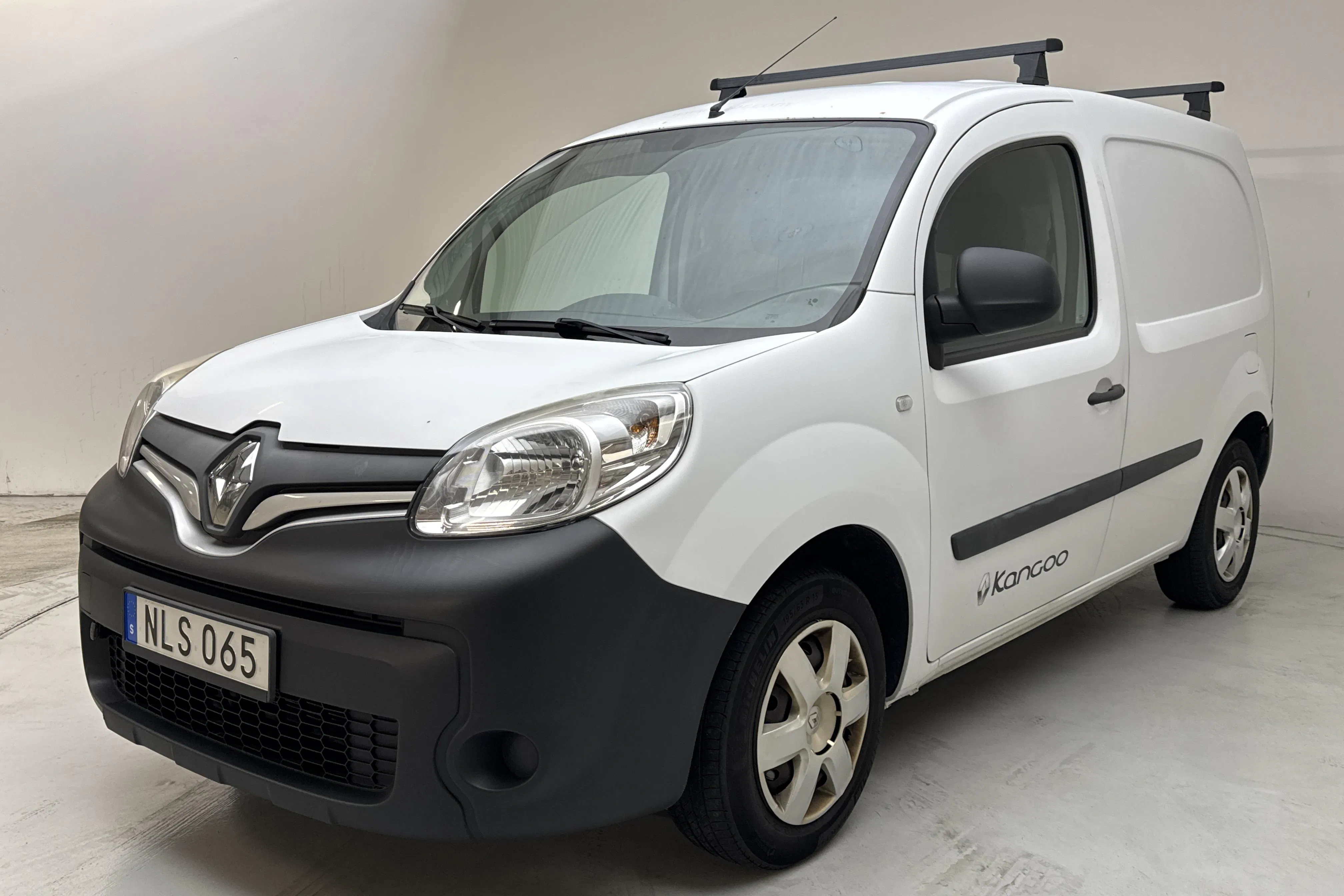 Presentation photo 1 of 11: Renault Kangoo 1.5 dCi Skåp (75hk) - 98 630 km - Manual - white - 2017