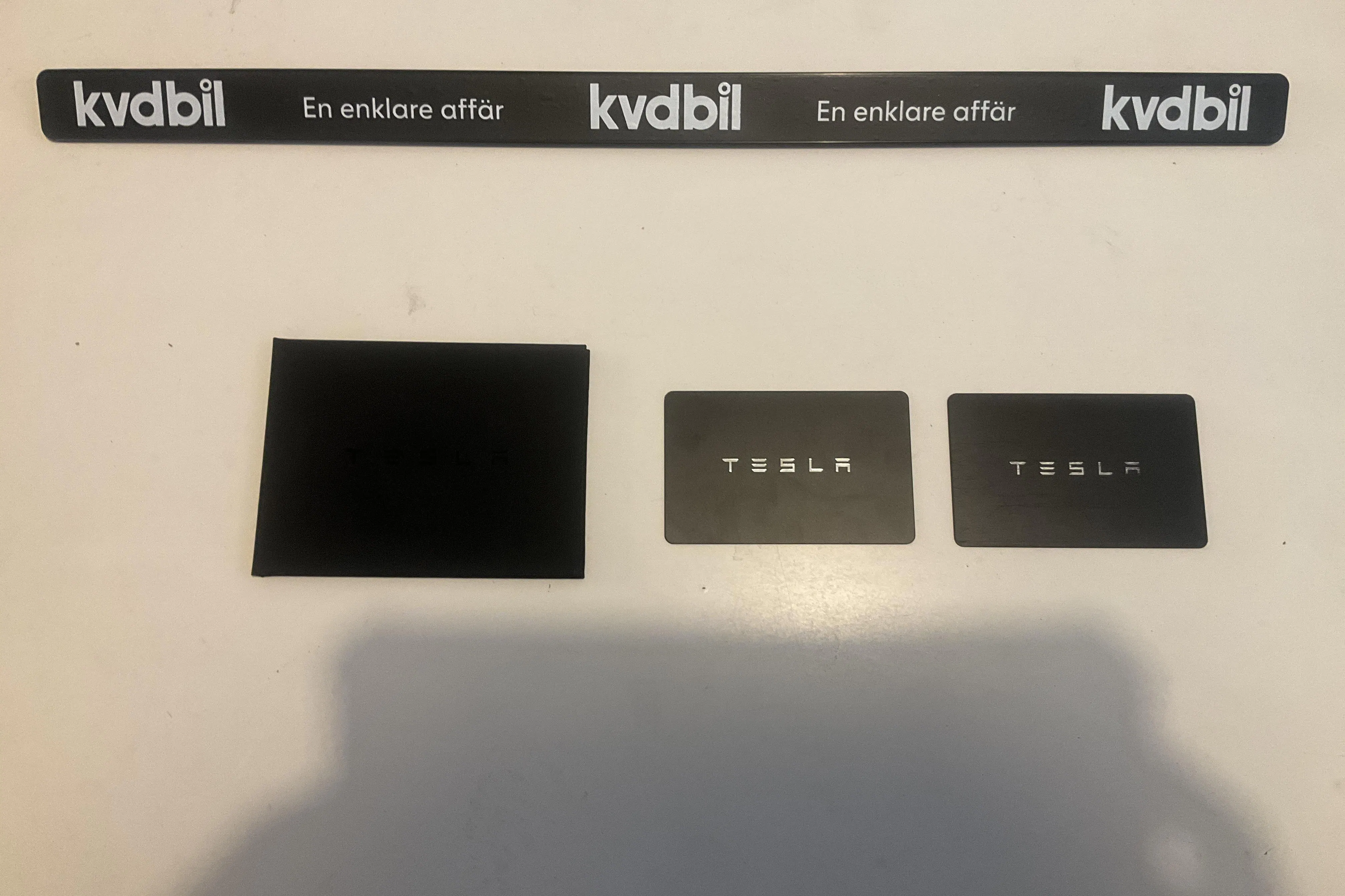 Presentationsfoto 30 av 30: Tesla Model Y Long Range Dual Motor AWD - 17 215 mil - Automat - vit - 2024