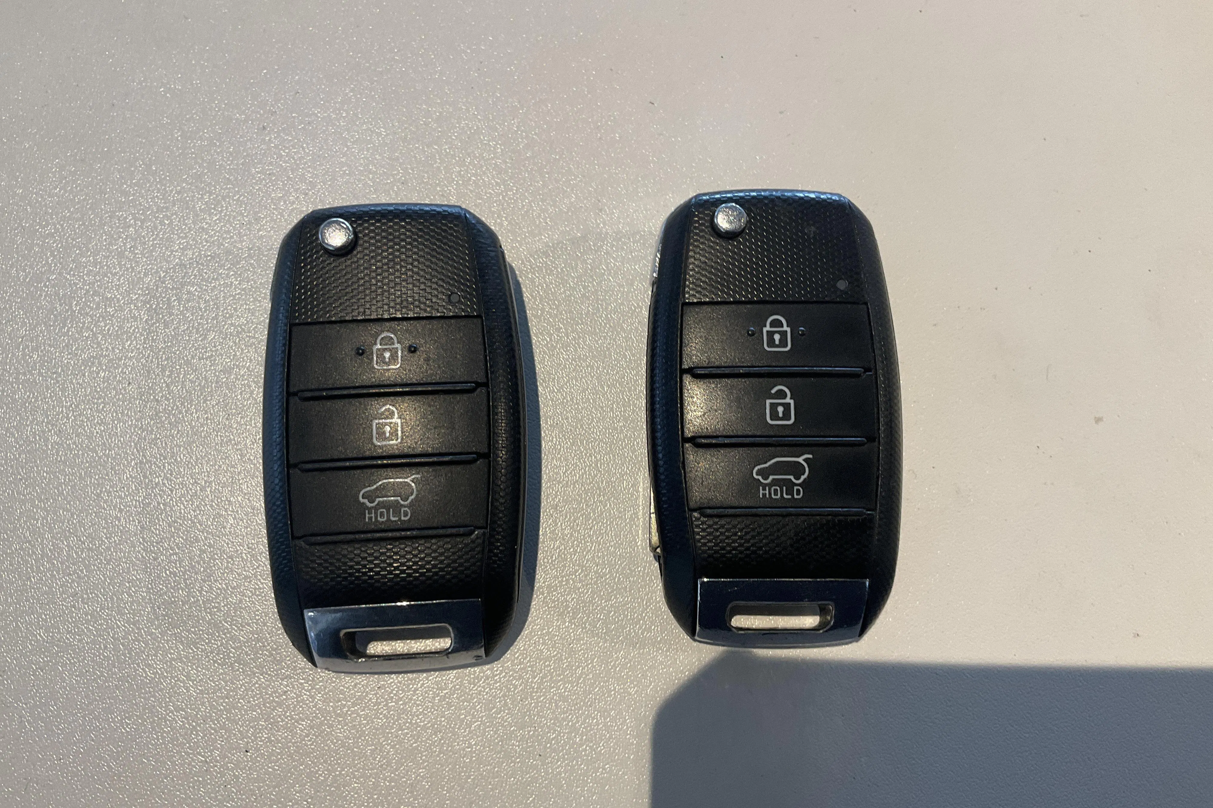 Presentationsfoto 17 av 17: KIA Niro Hybrid 1.6 (141hk) - 15 031 mil - Automat - vit - 2018