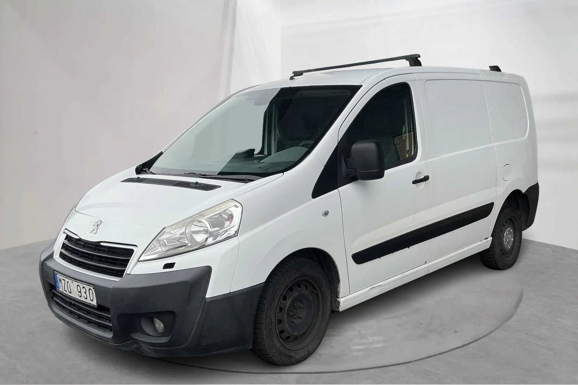 Presentation photo 1 of 14: Peugeot Expert 2.0 HDI Skåp (128hk) - 314 360 km - Manual - white - 2013