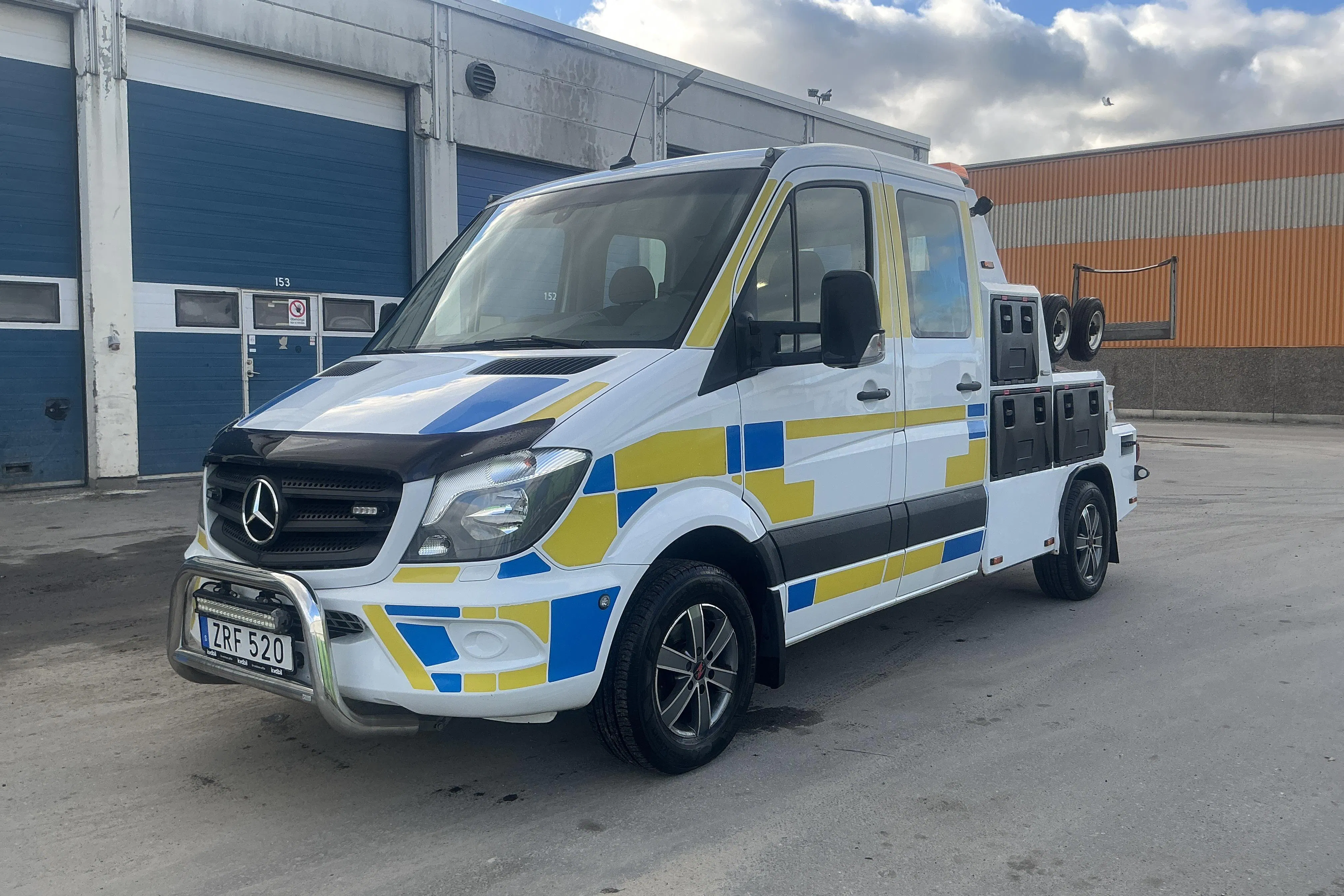 Presentationsfoto 1 av 23: Mercedes Sprinter 316 CDI Bärgare (163hk) - 7 305 mil - Manuell - vit - 2018